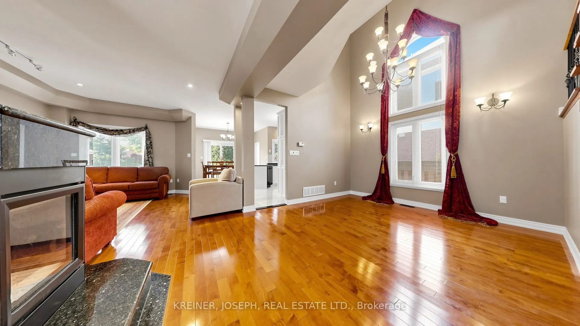 102 Mojave Crescent