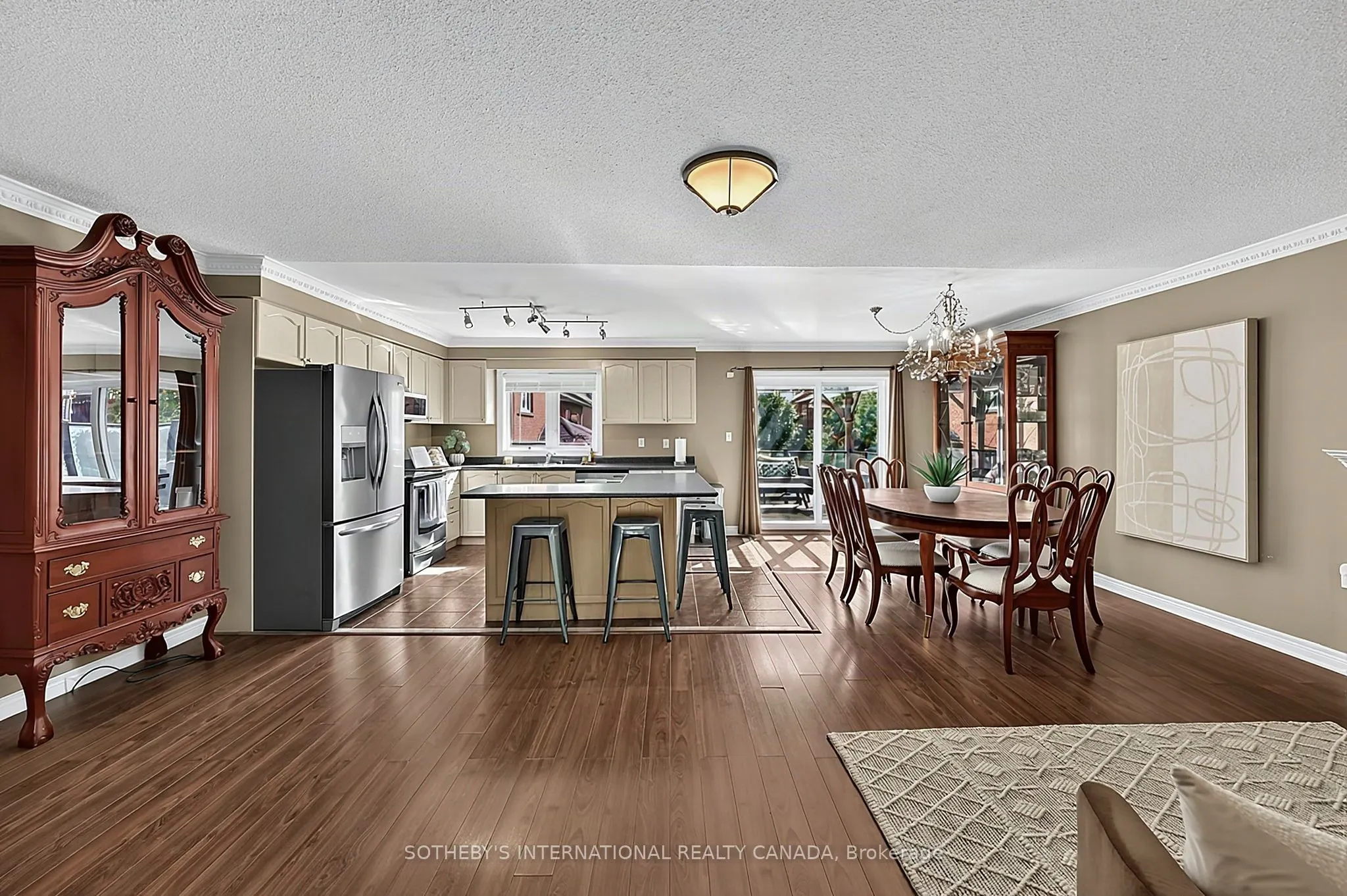 4 Brecken Drive
