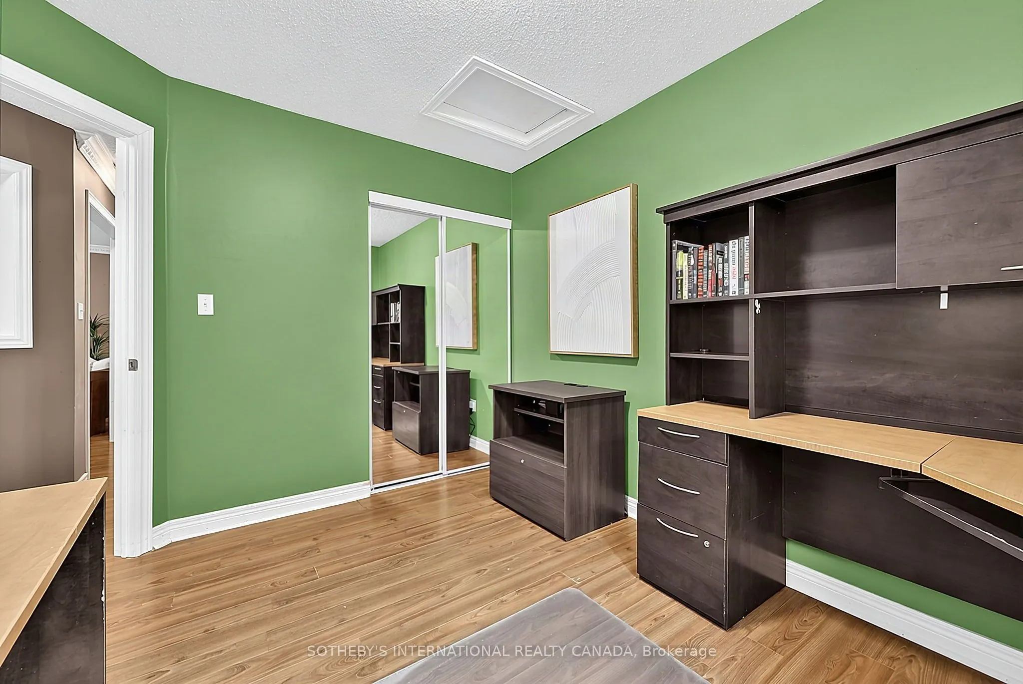 4 Brecken Drive