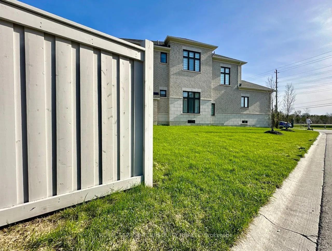 7 Ballanview Court