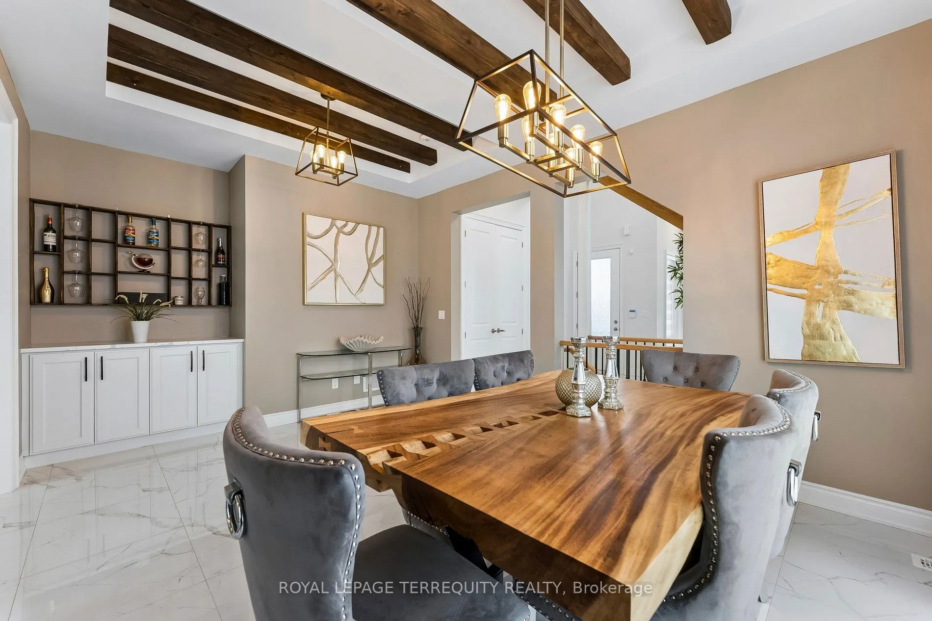 7 Ballanview Court