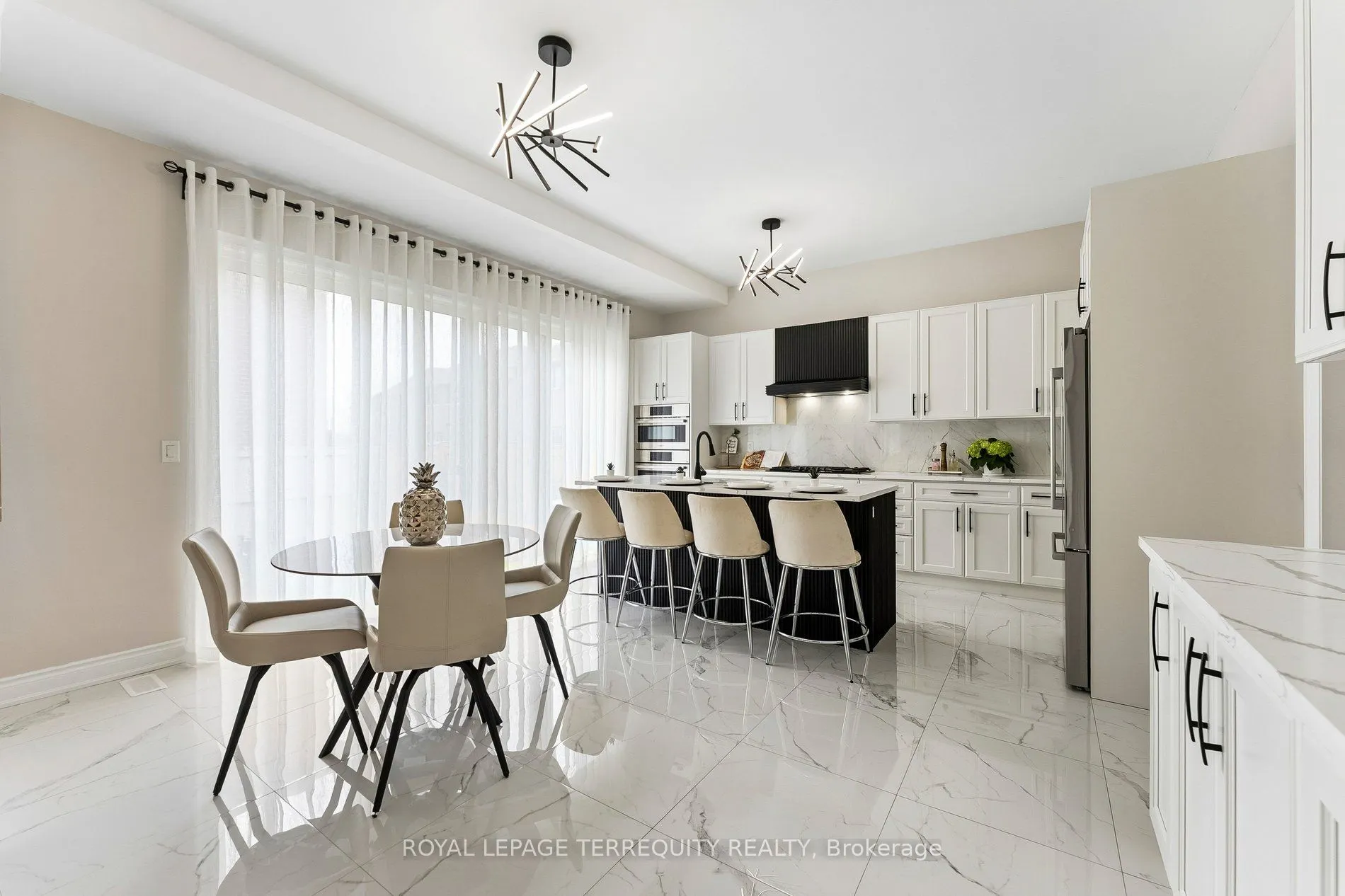 7 Ballanview Court