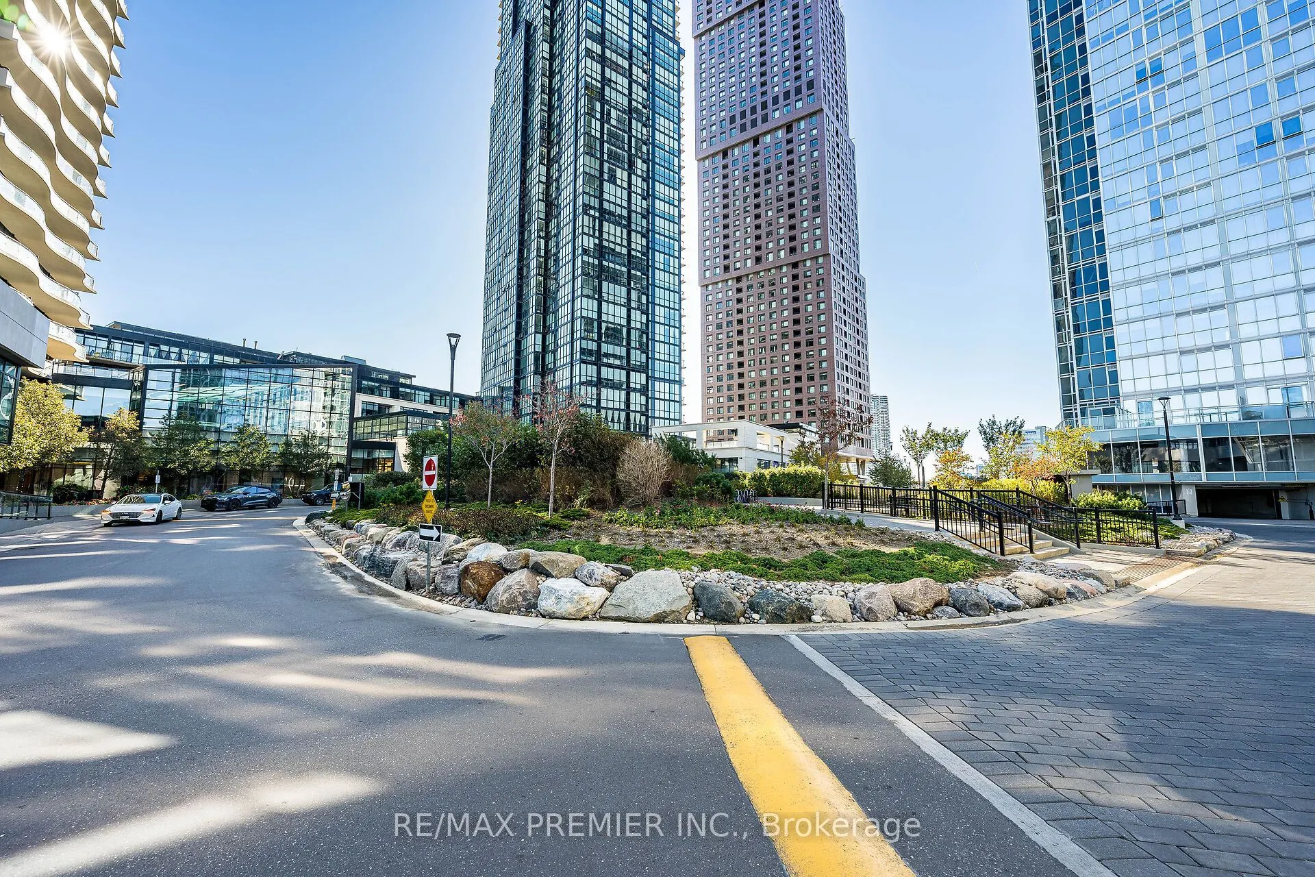 2908 Highway 7 Road #1805