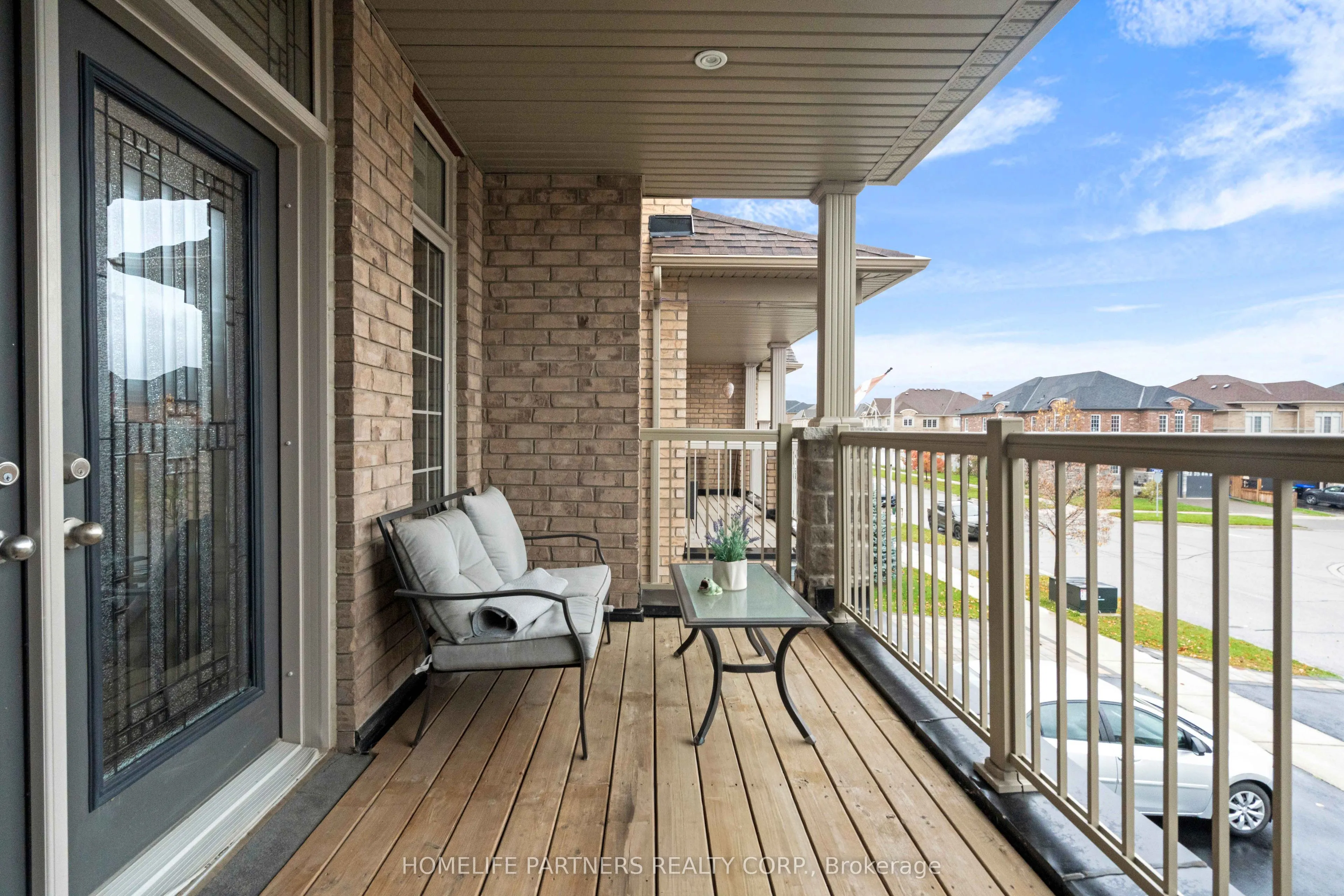 88 Inverness Way