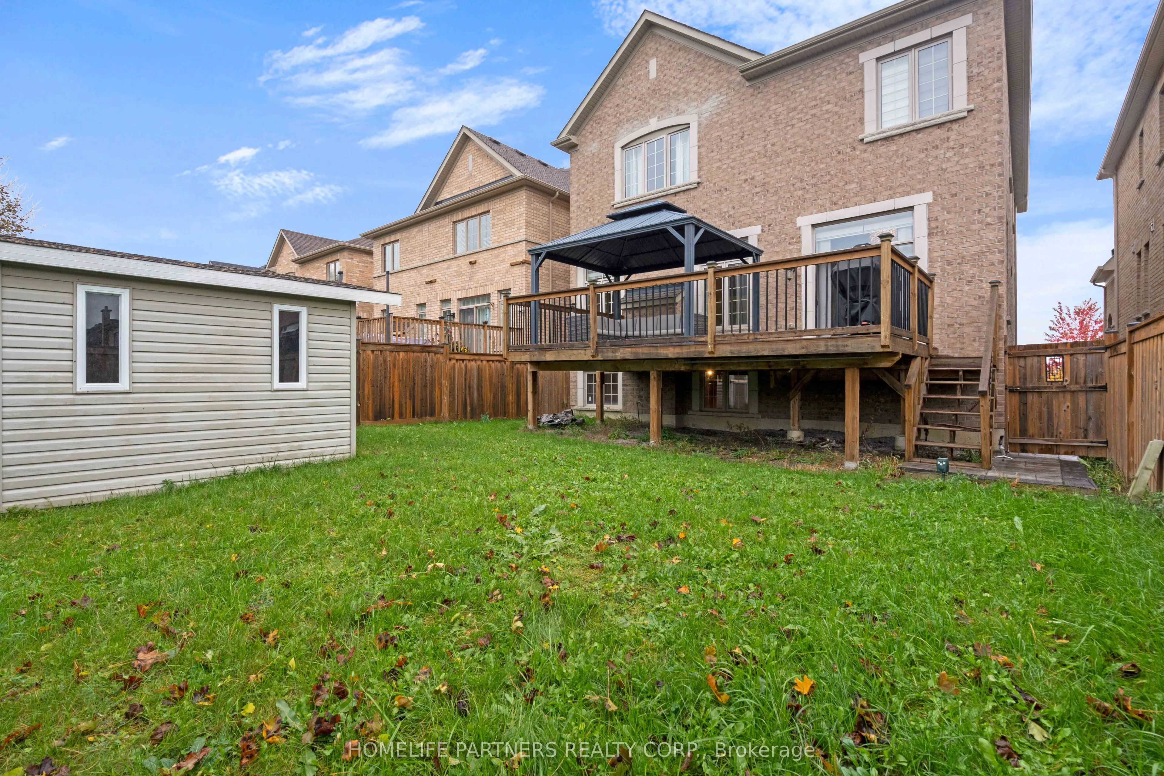 88 Inverness Way