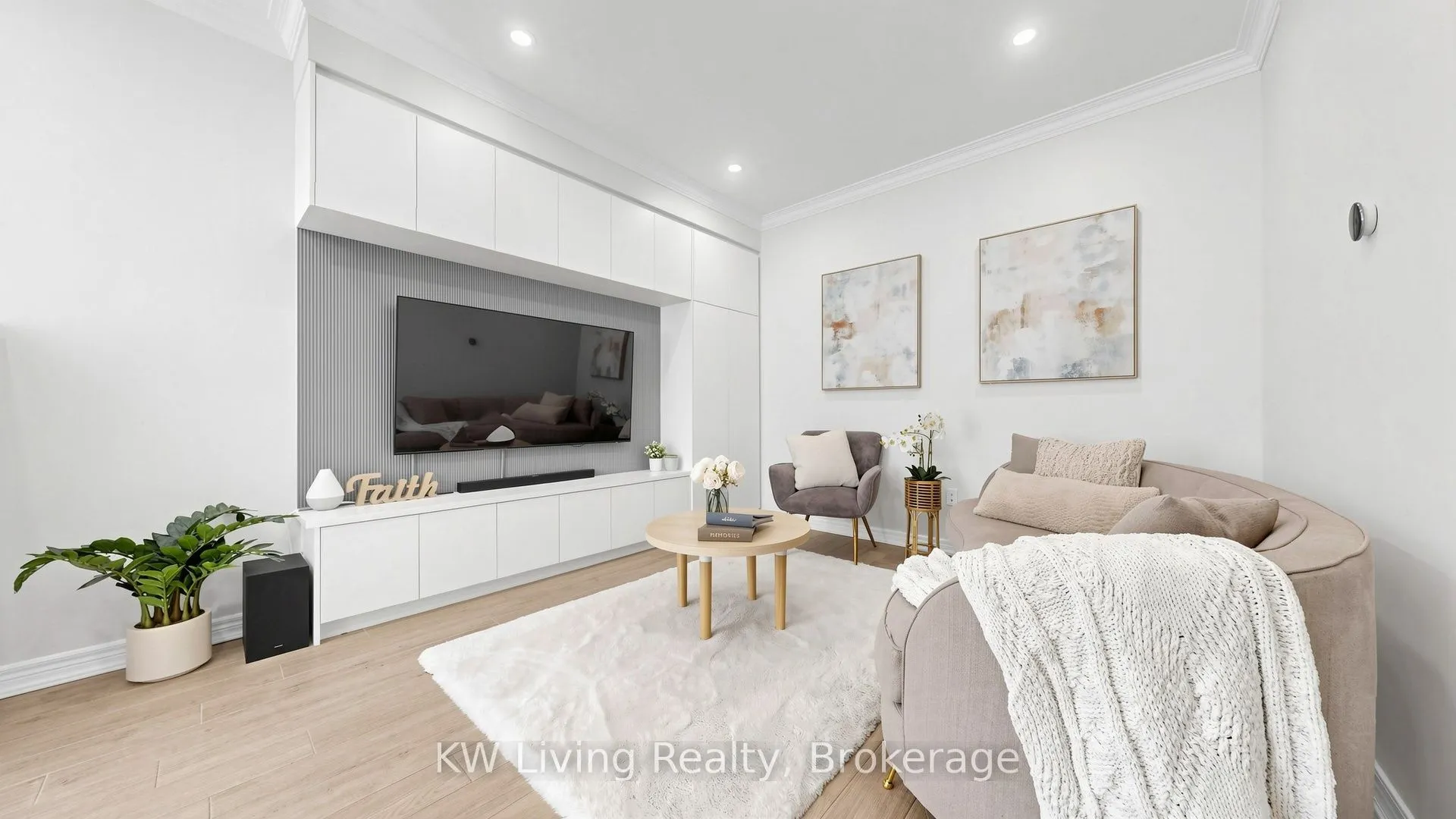 54 Loredana Court