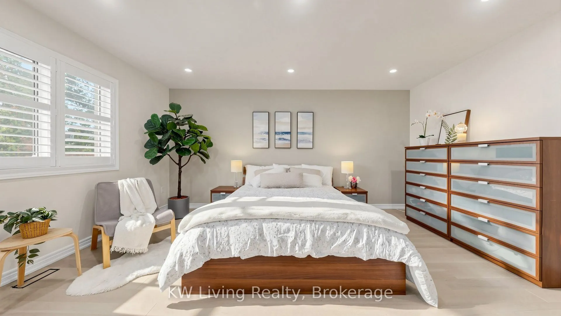 54 Loredana Court