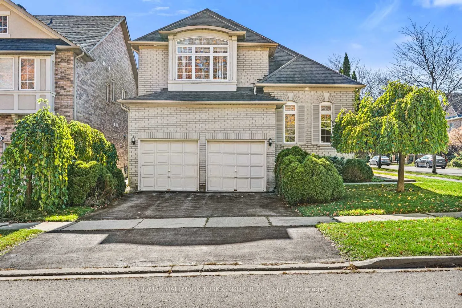 53 Catalina Crescent