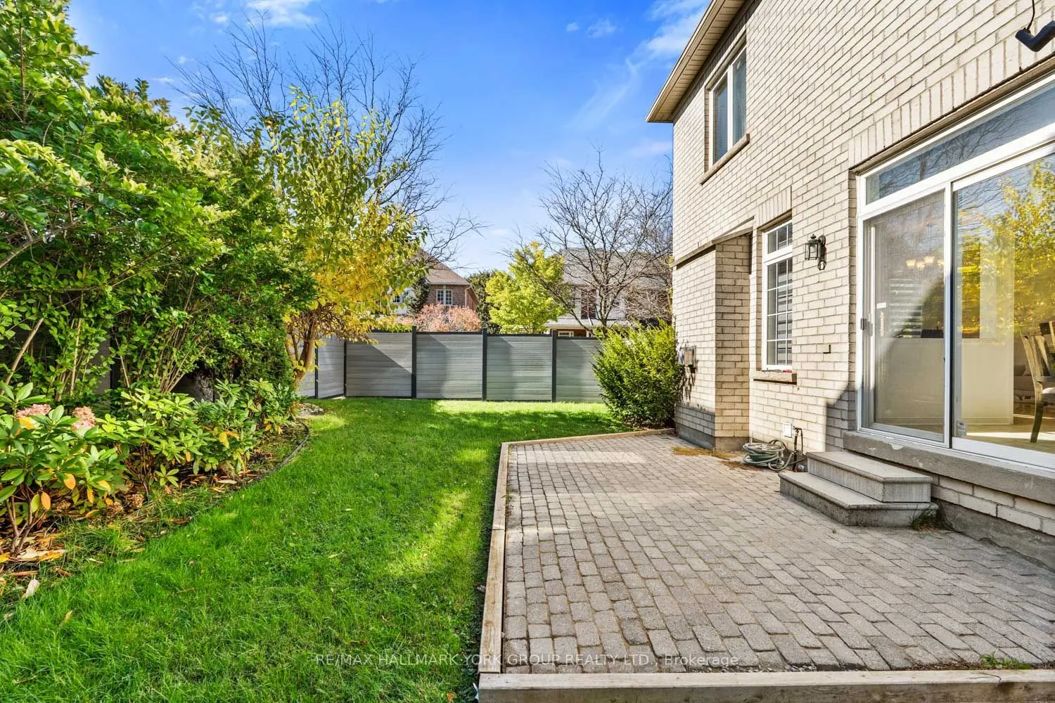 53 Catalina Crescent