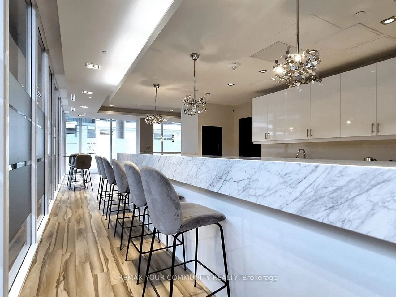 9600 Yonge Street #1602B