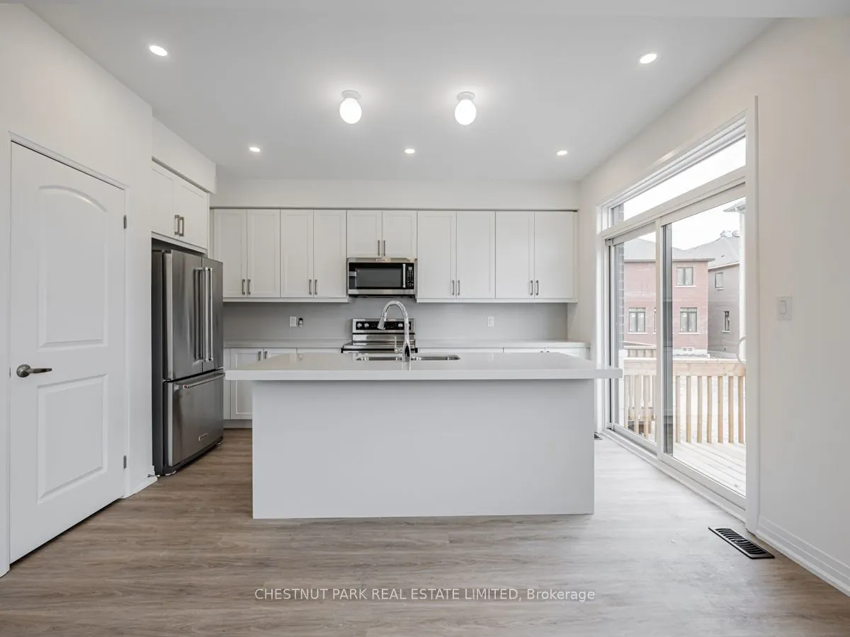 41 Robert Eaton Avenue