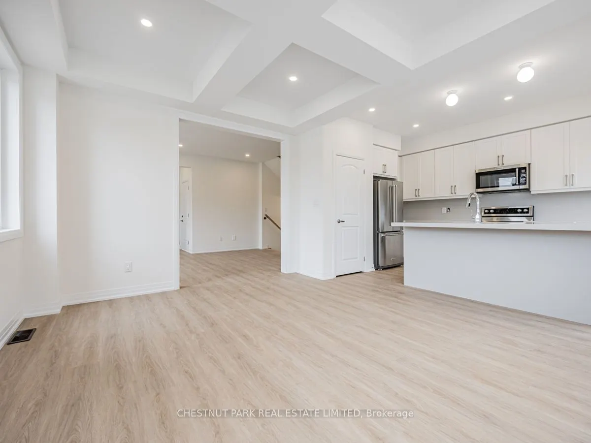 41 Robert Eaton Avenue