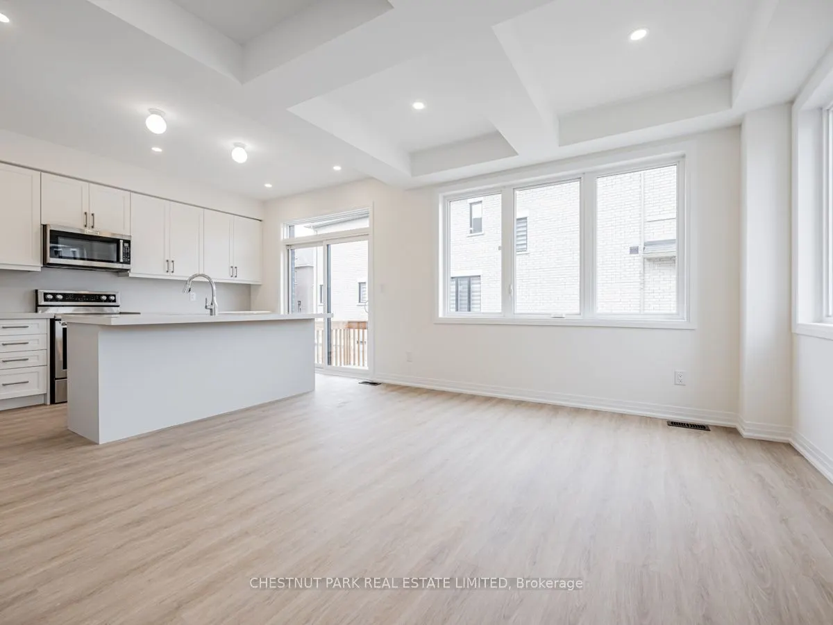 41 Robert Eaton Avenue