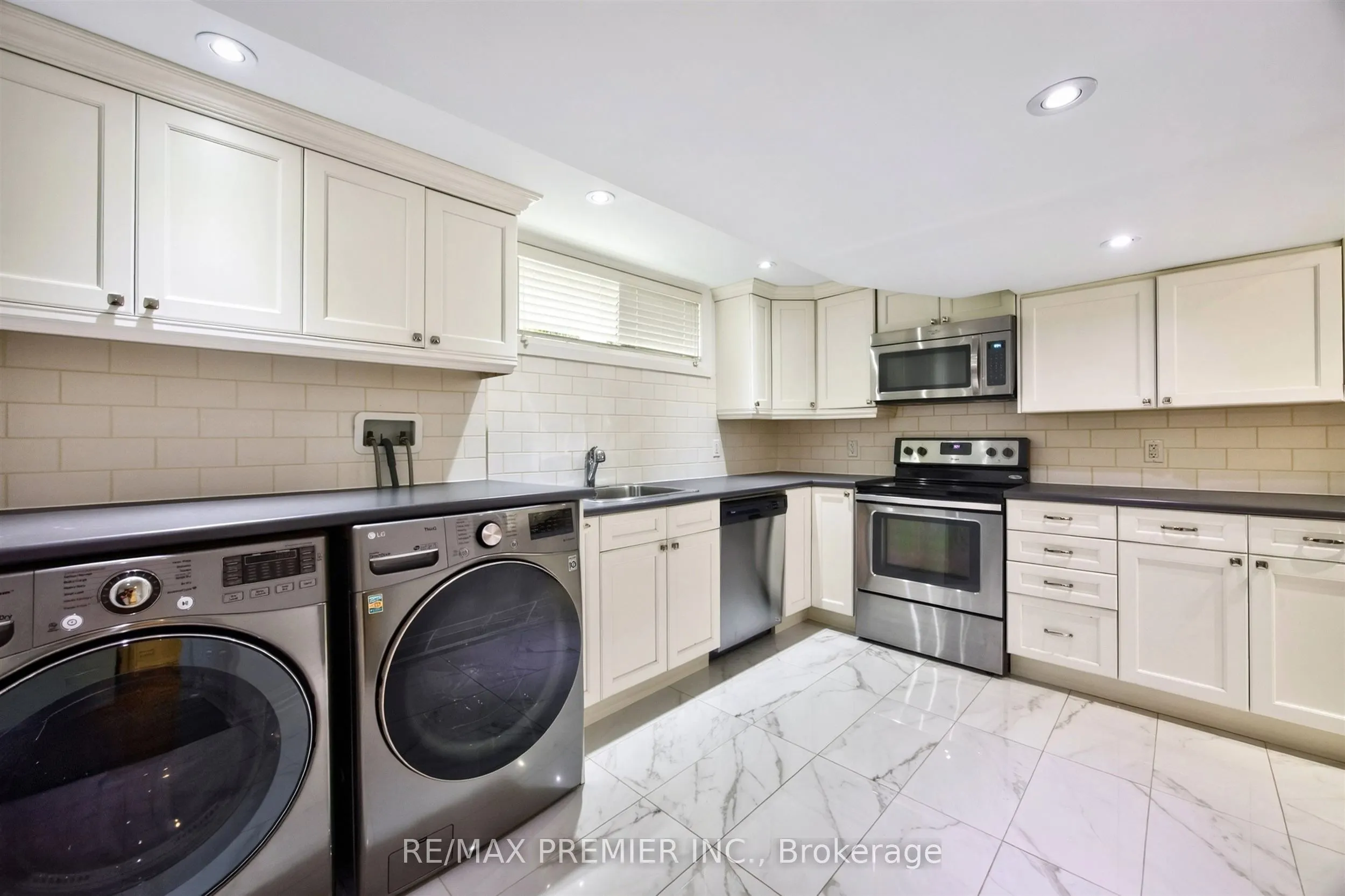 31 Malaren Road