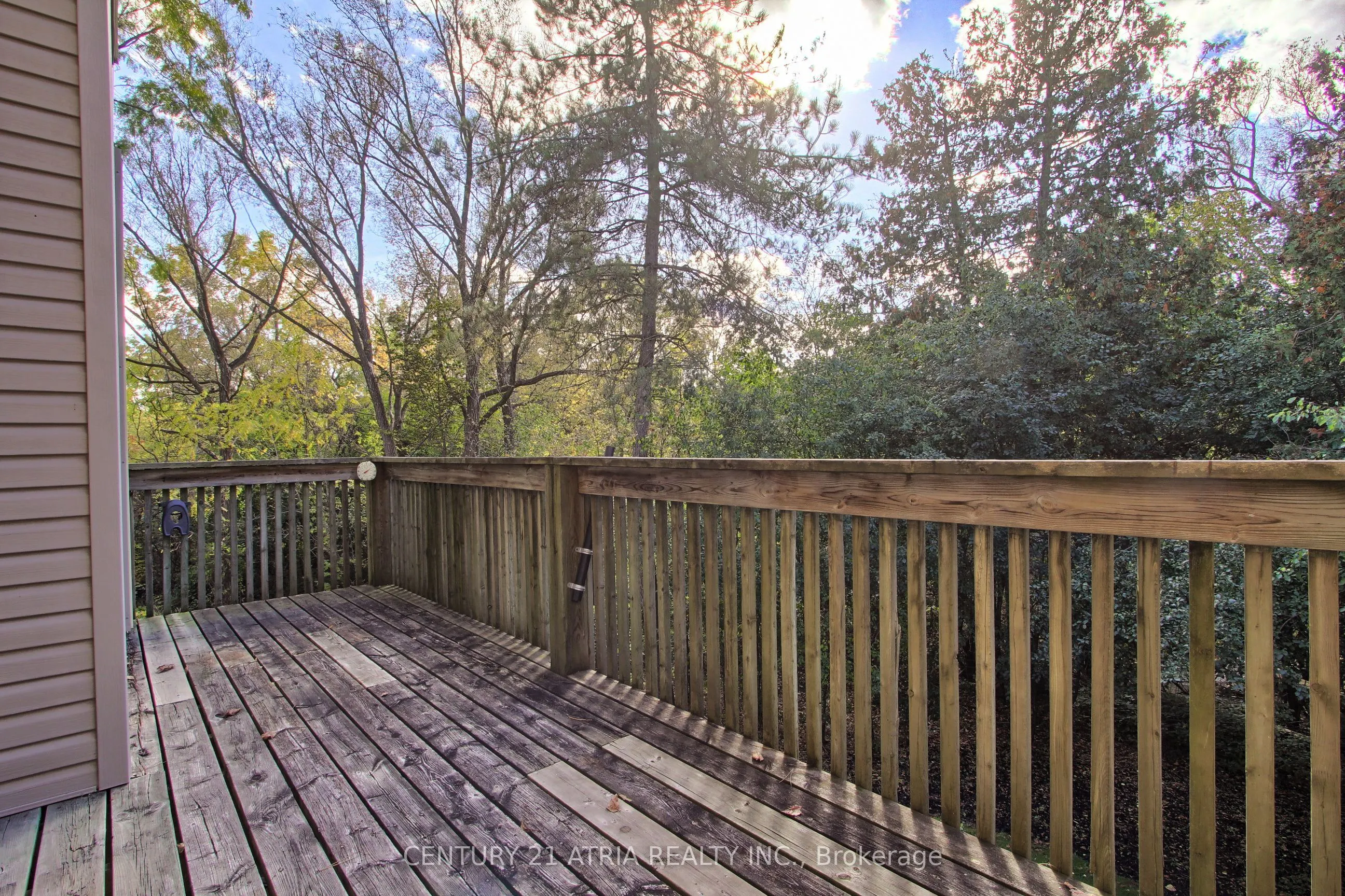 27 Anderson Place #11