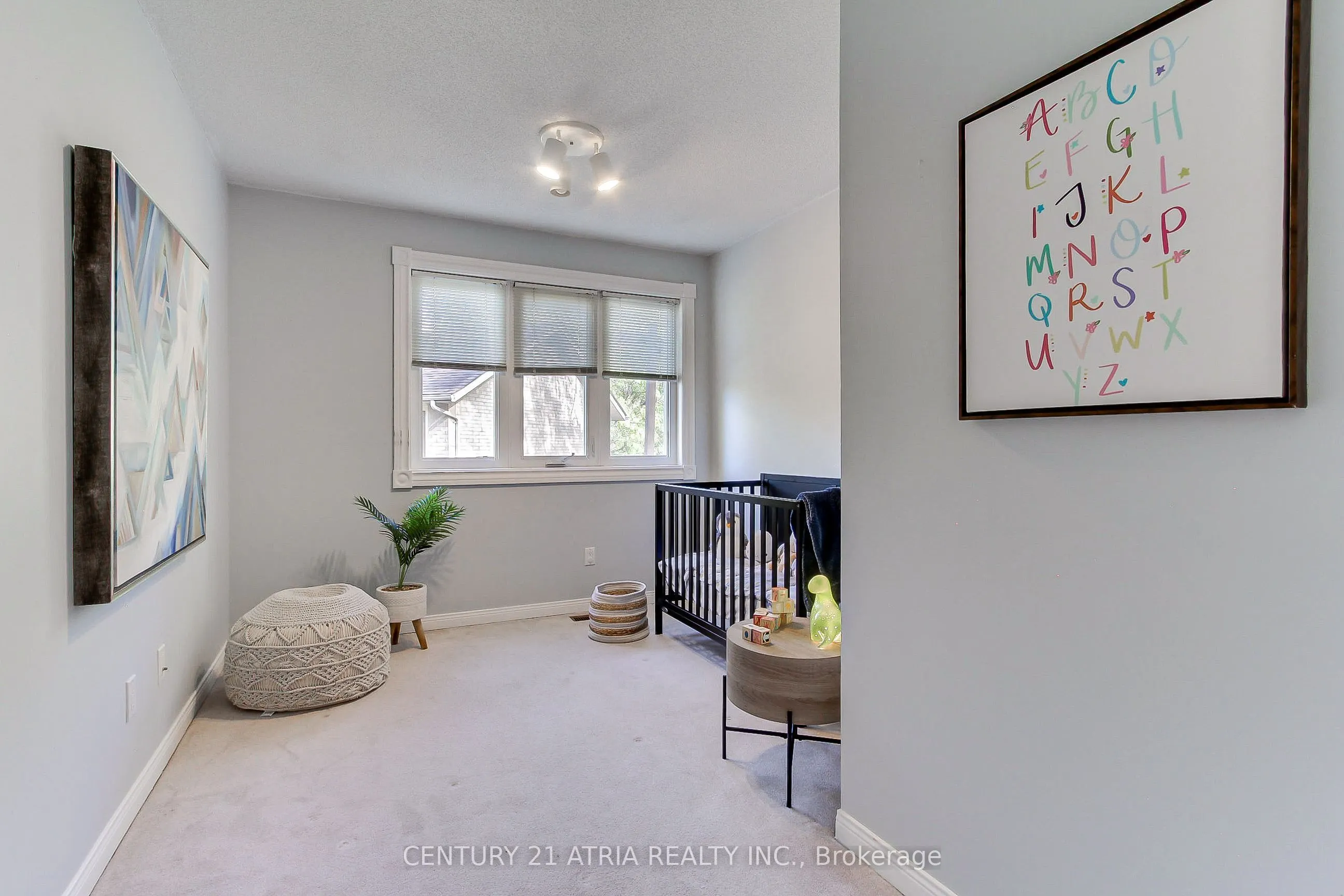 27 Anderson Place #11
