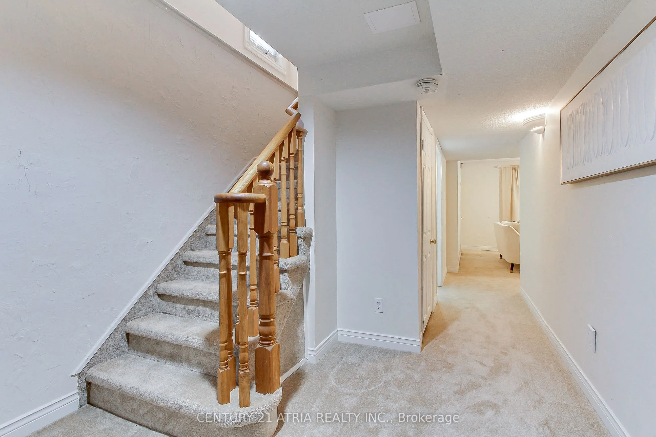 27 Anderson Place #11