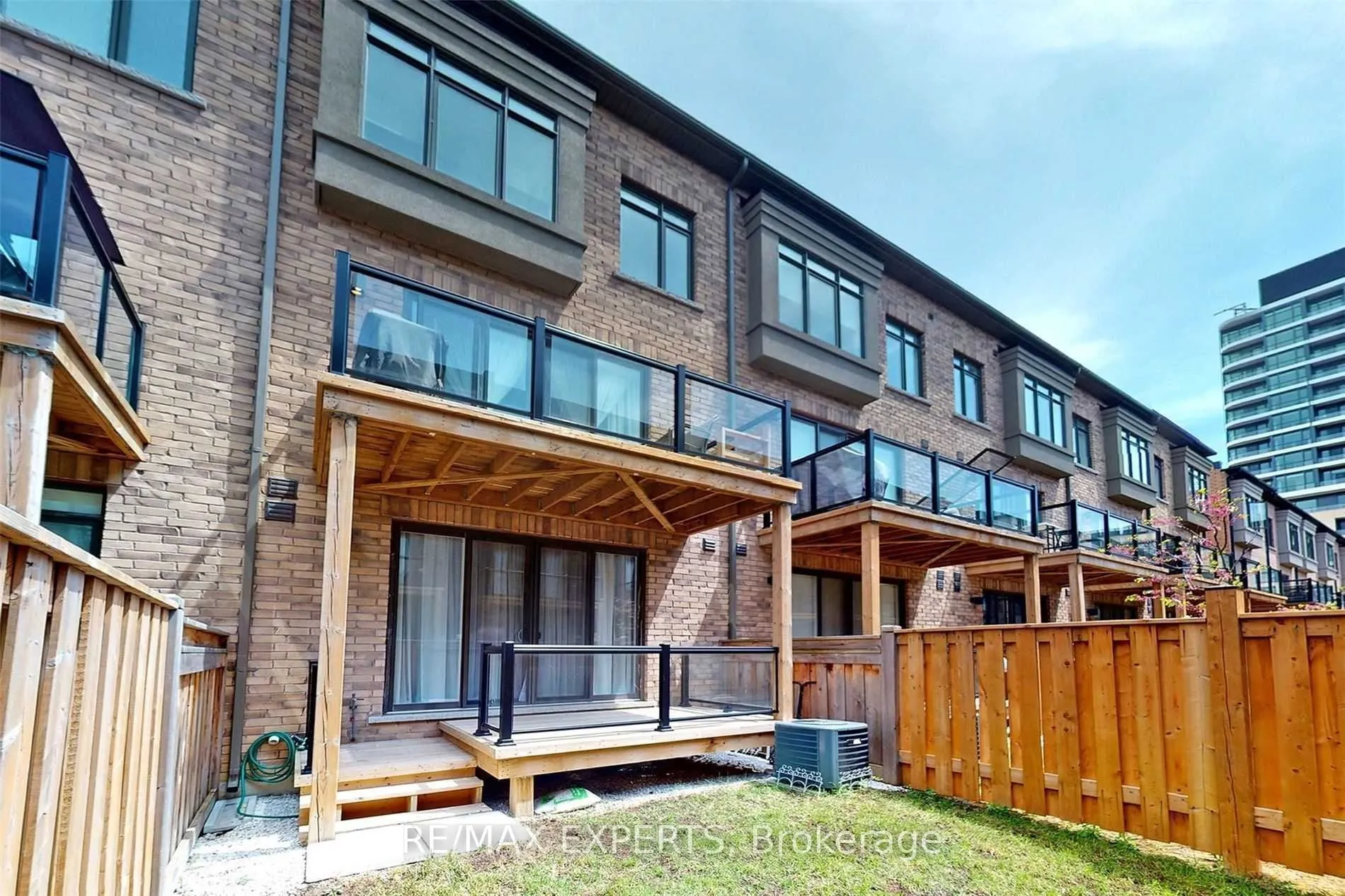 21 Fancamp Drive