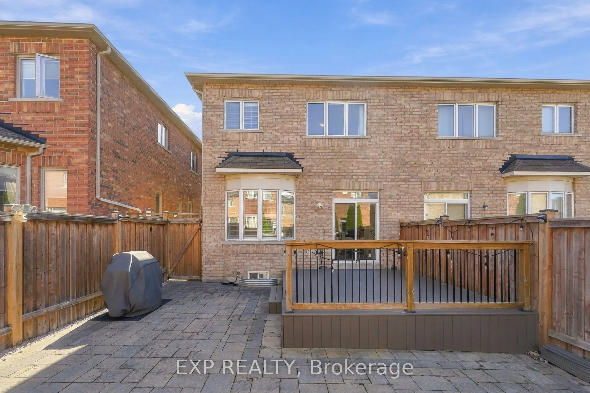 262 Wilfred Murison Avenue