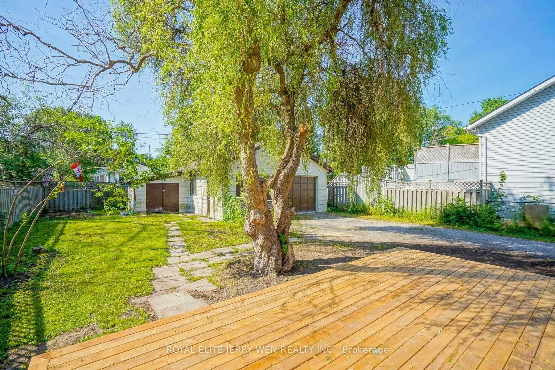 257 Parkway Avenue