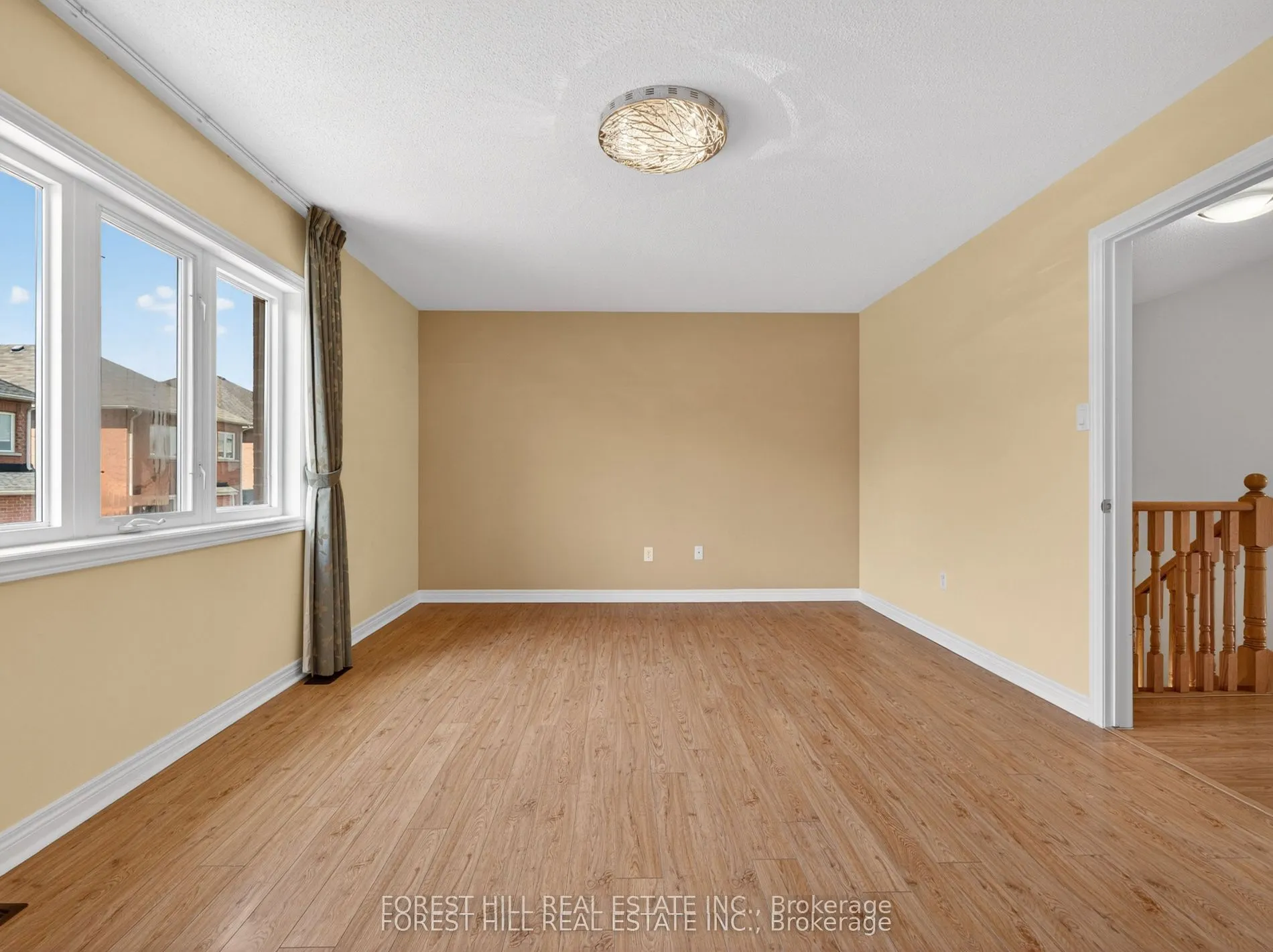 12 Stookes Crescent