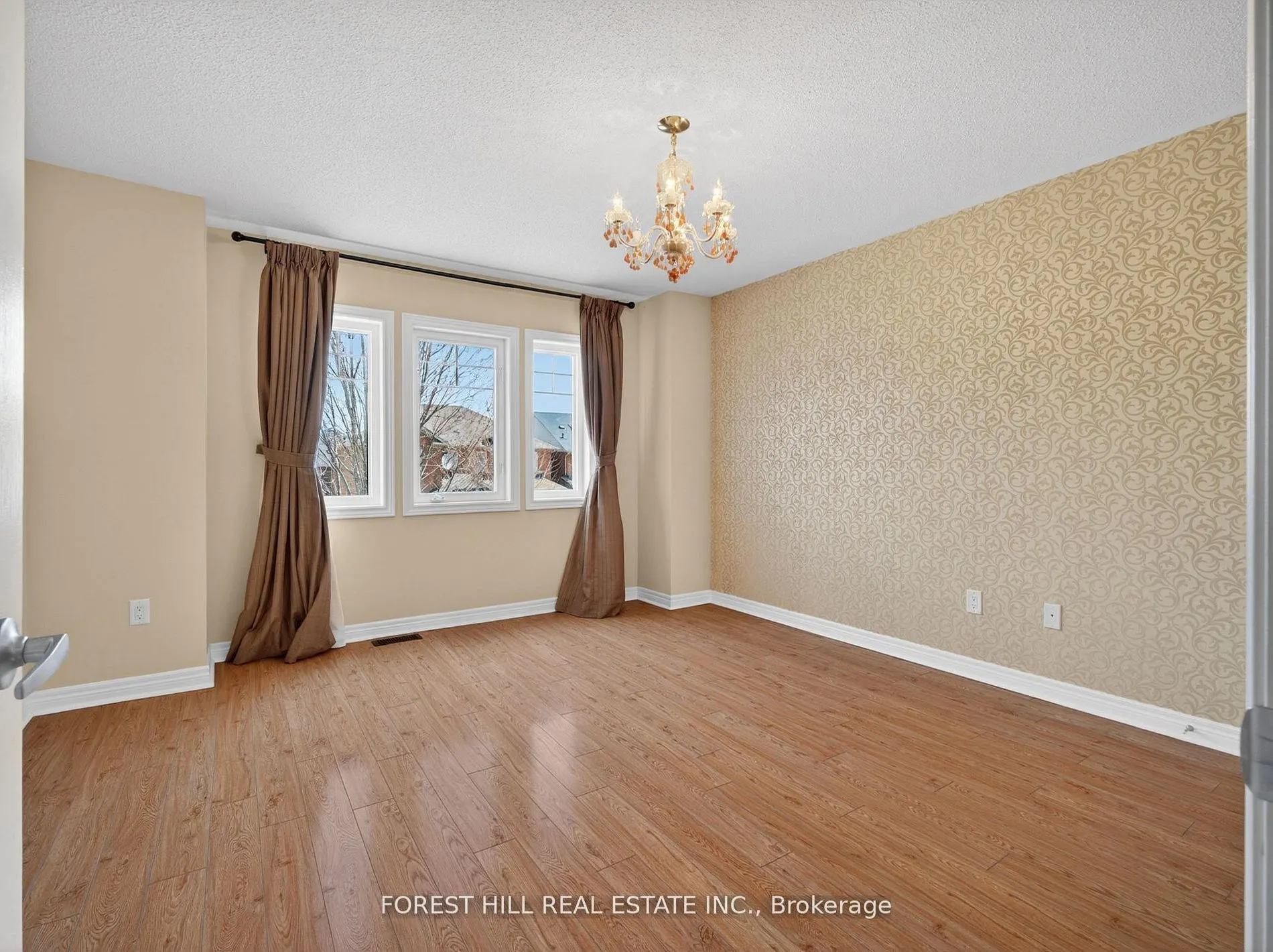 12 Stookes Crescent