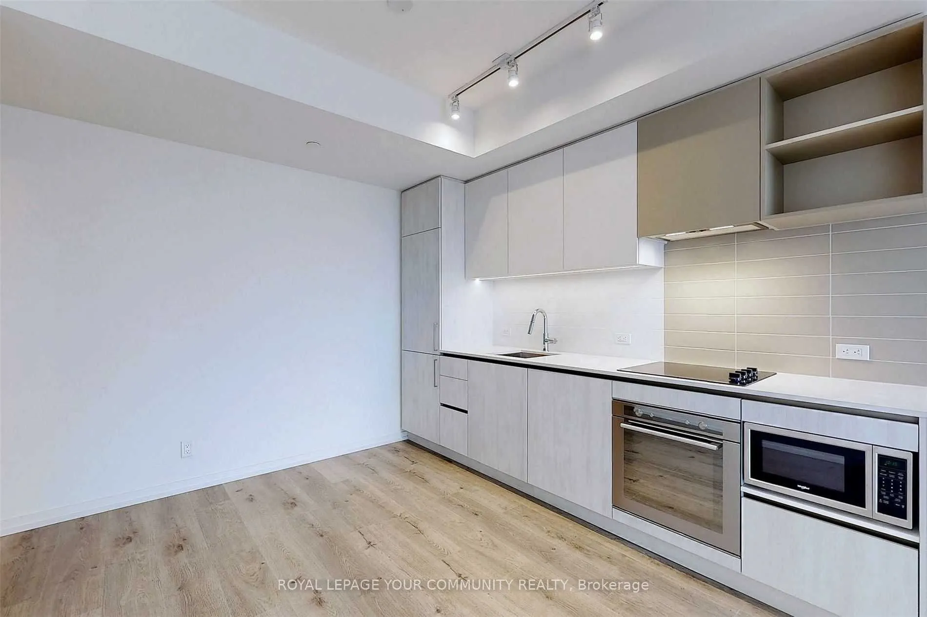 1000 Portage Parkway #2301
