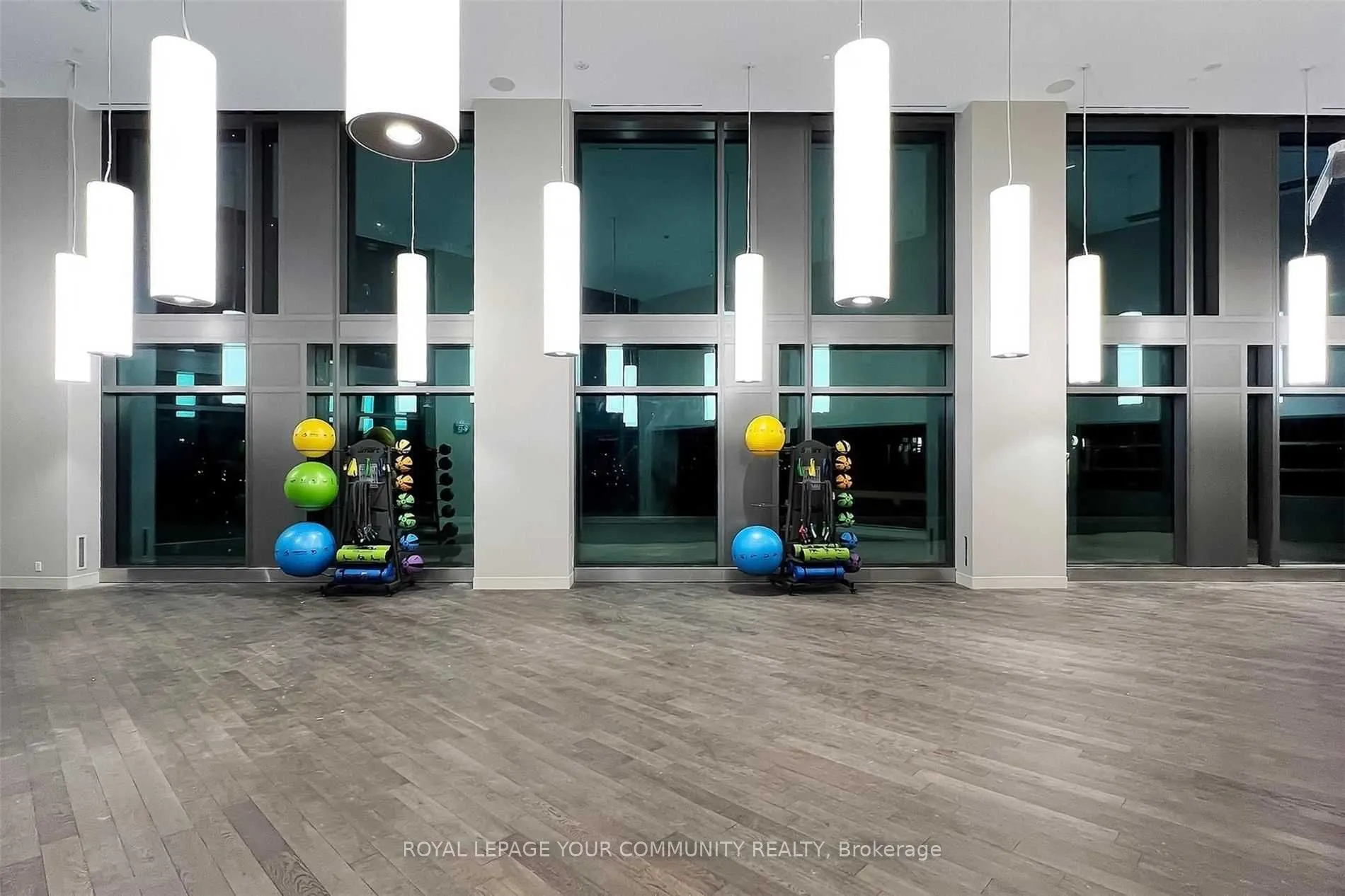 1000 Portage Parkway #2301