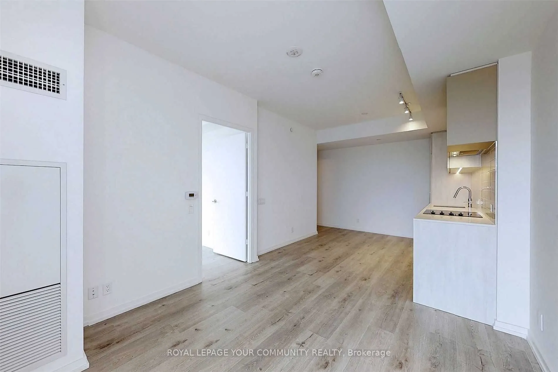 1000 Portage Parkway #2301