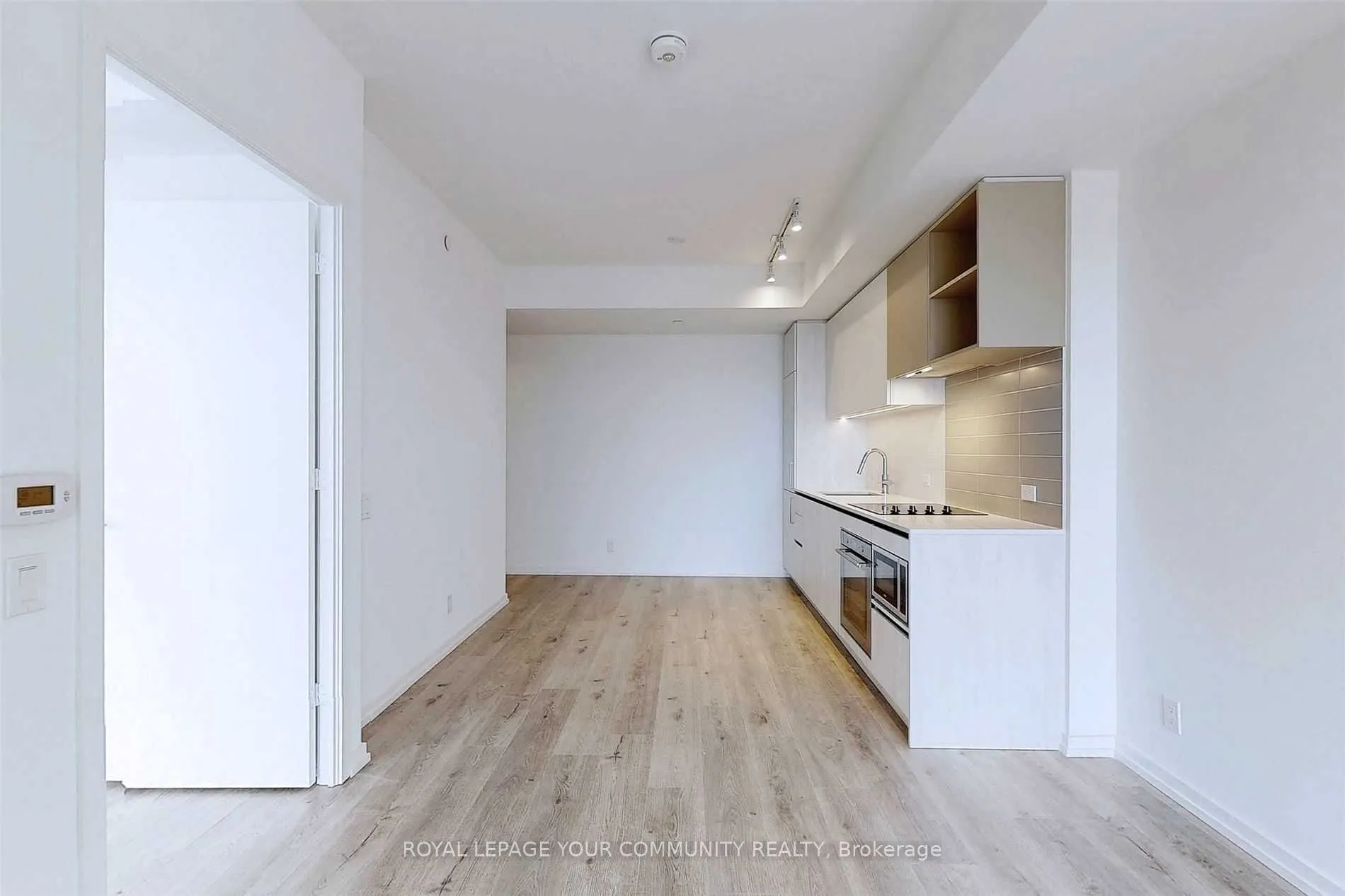 1000 Portage Parkway #2301