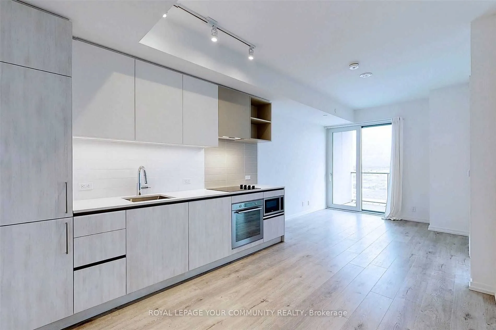 1000 Portage Parkway #2301