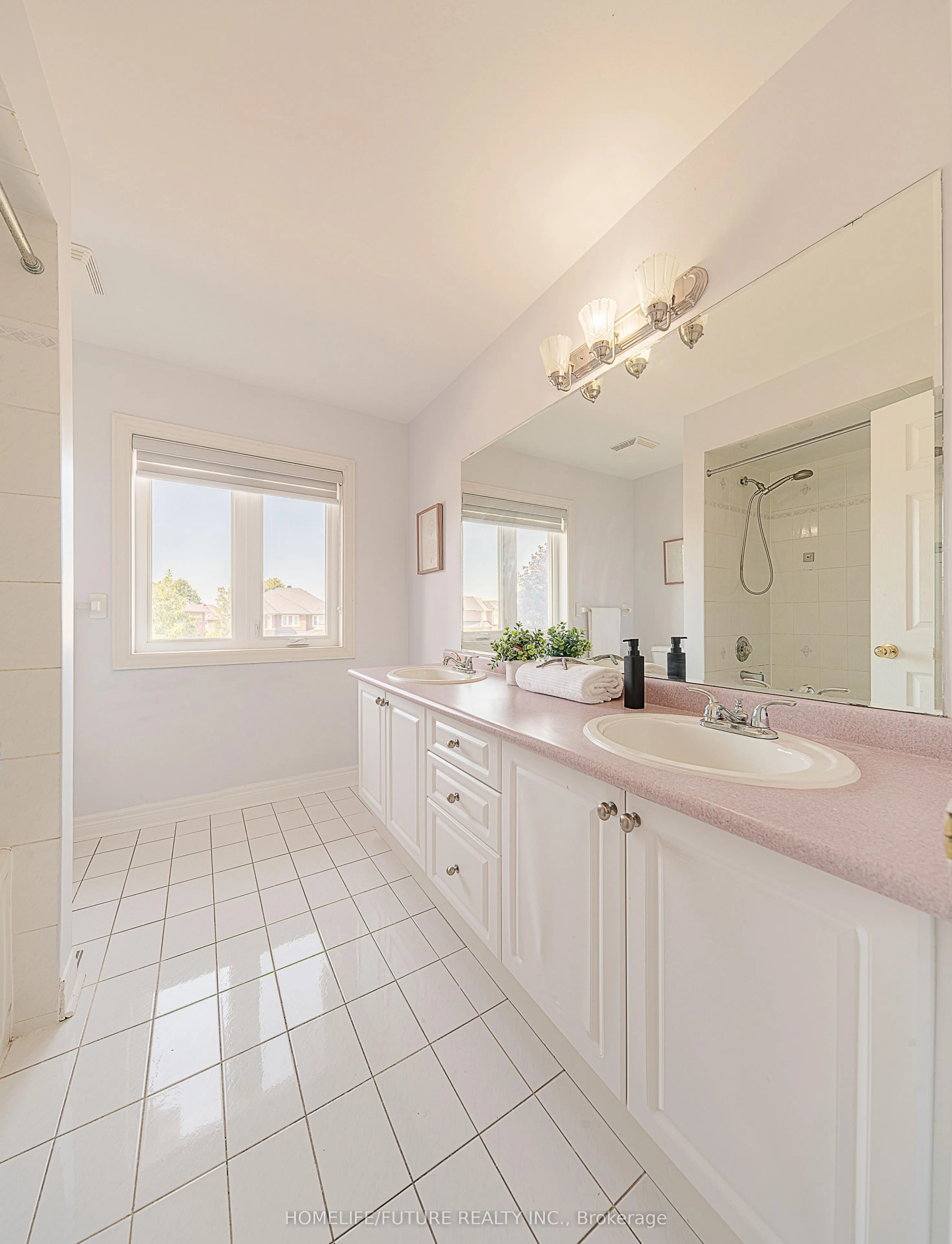 42 Boxwood Crescent