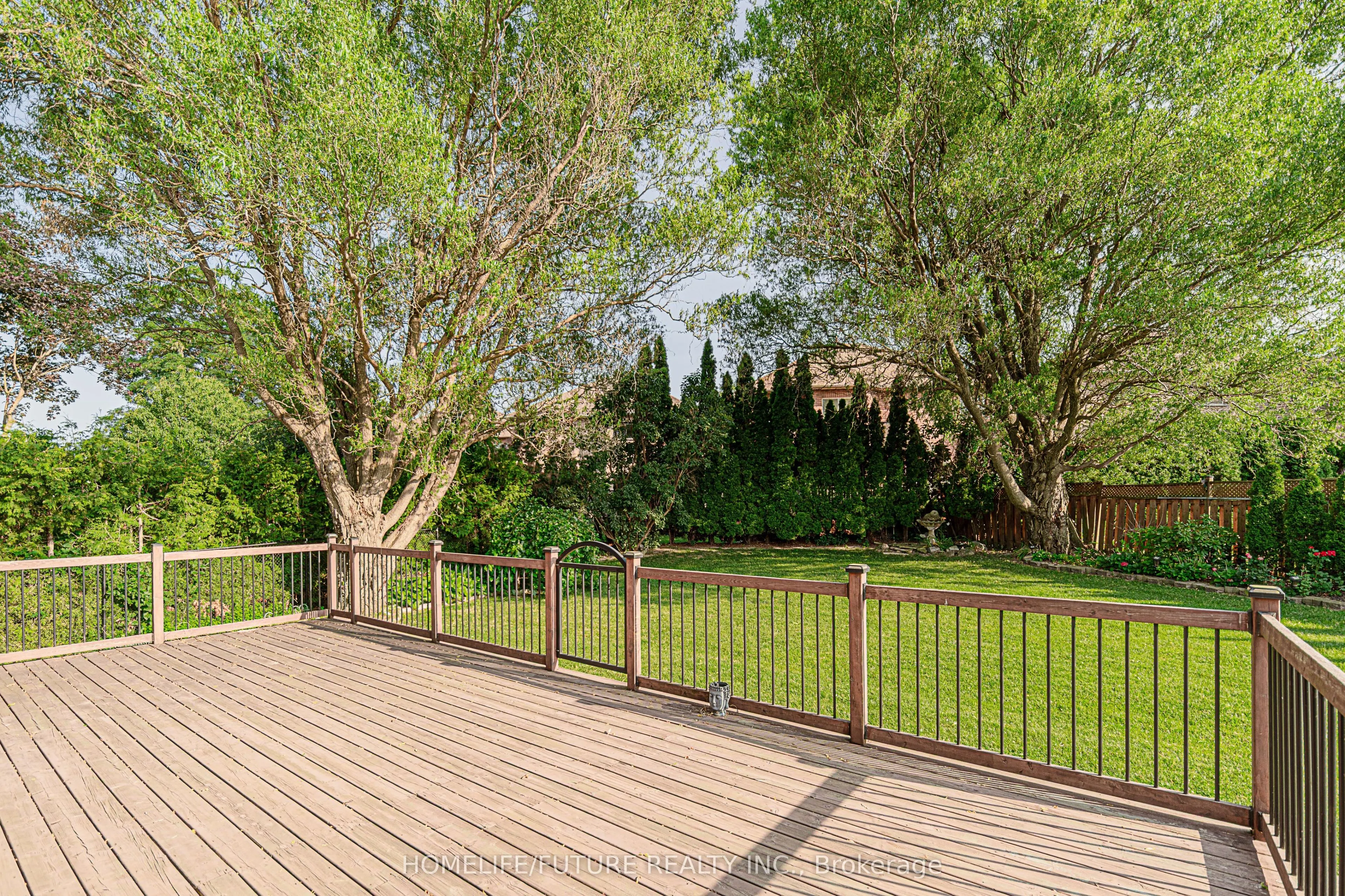 42 Boxwood Crescent