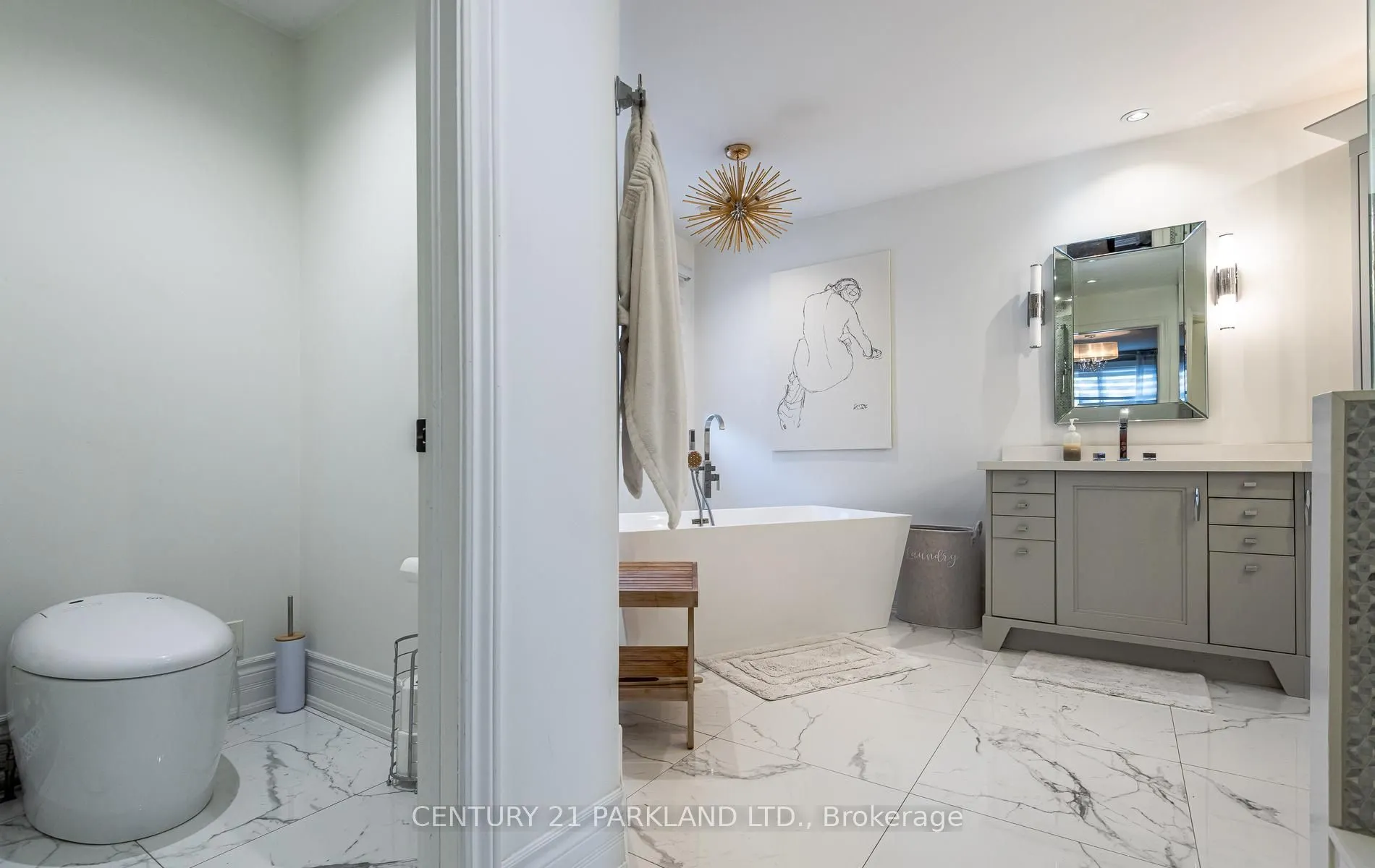 164 Carlyle Crescent