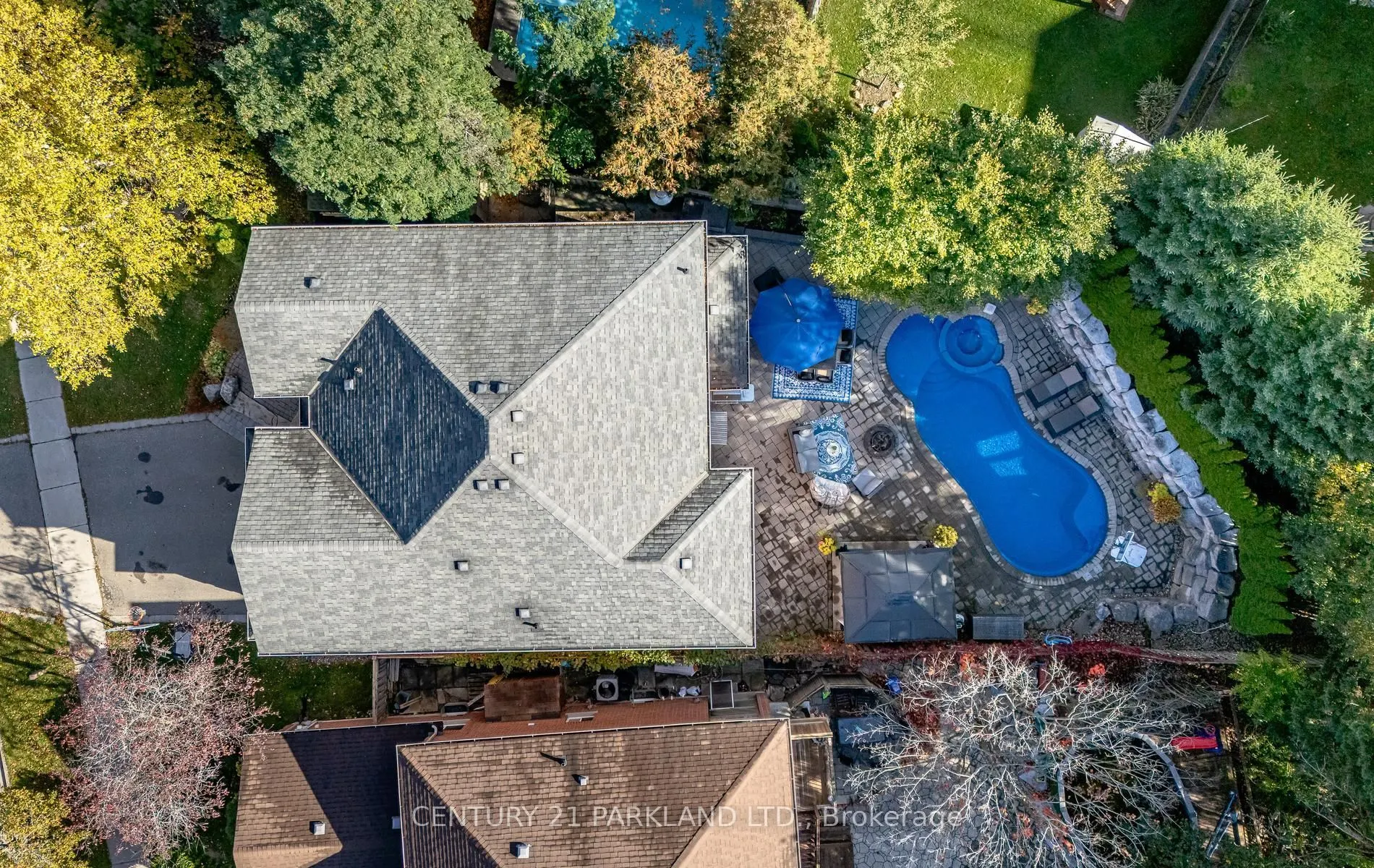 164 Carlyle Crescent