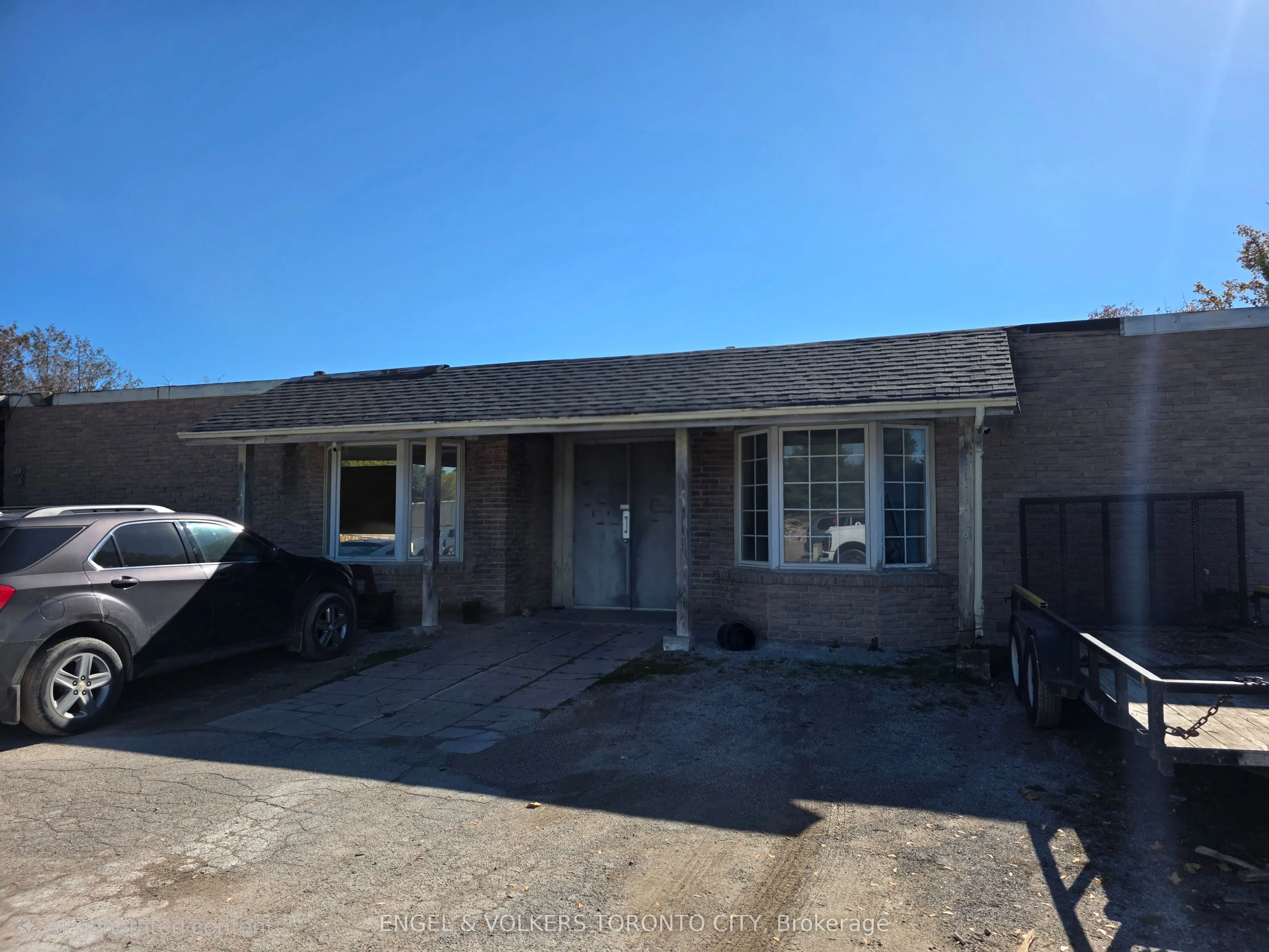 1344 Wellington Street W #2