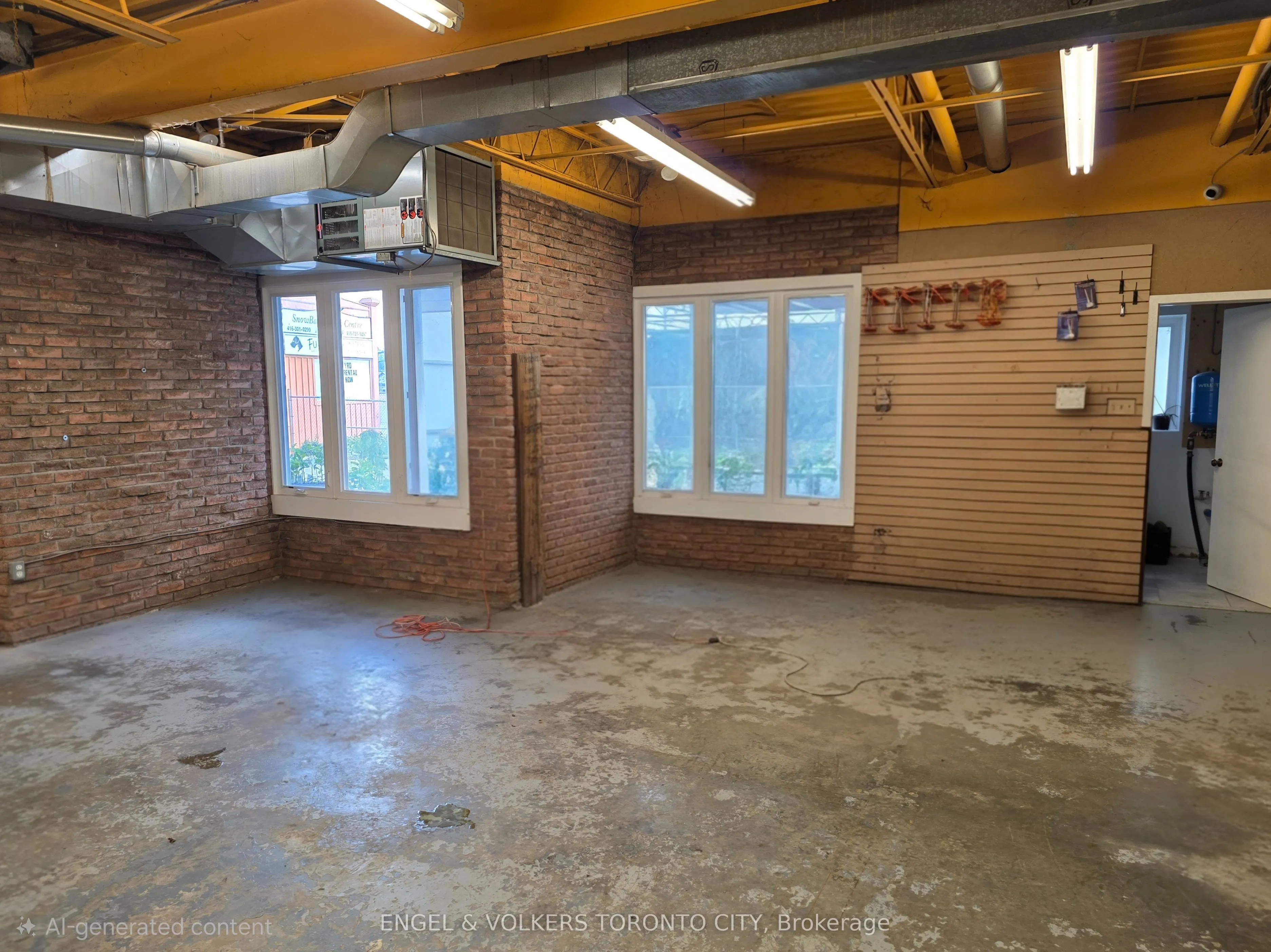 1344 Wellington Street W #2