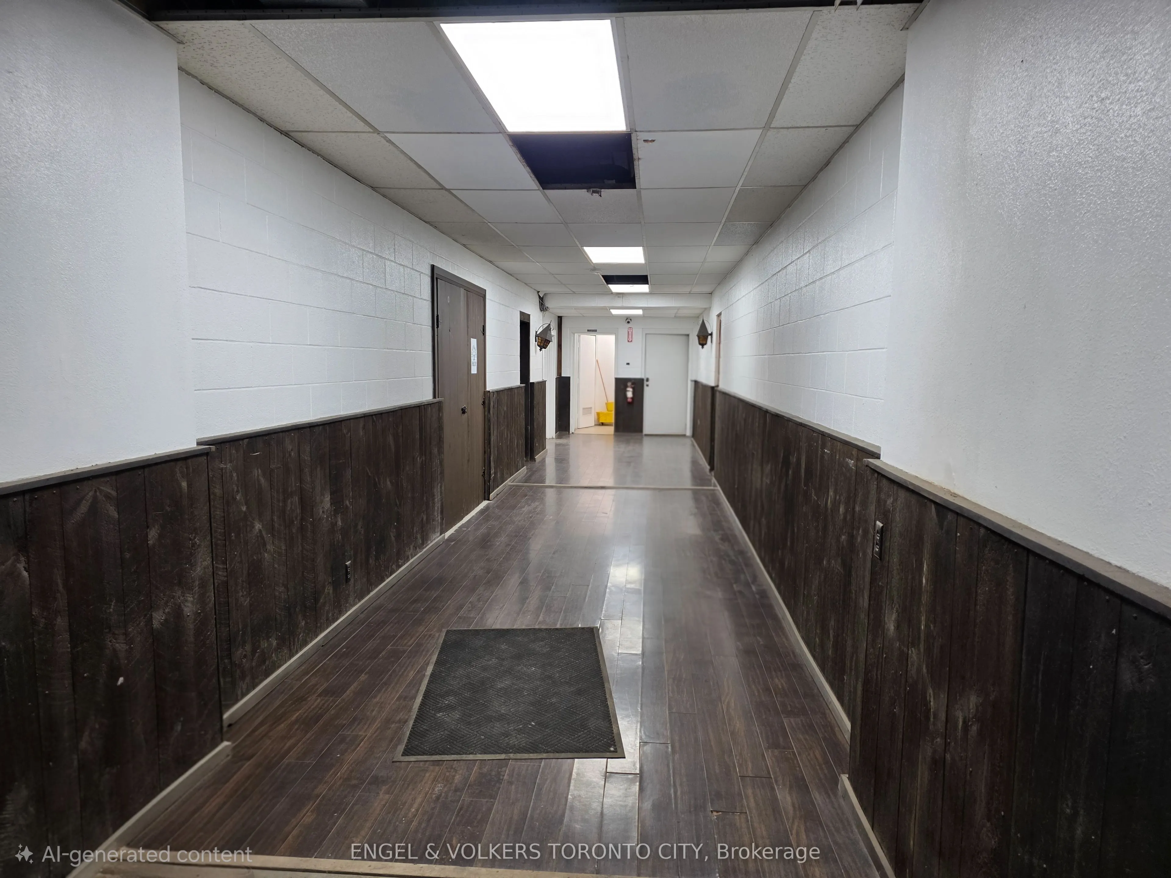 1344 Wellington Street W #2