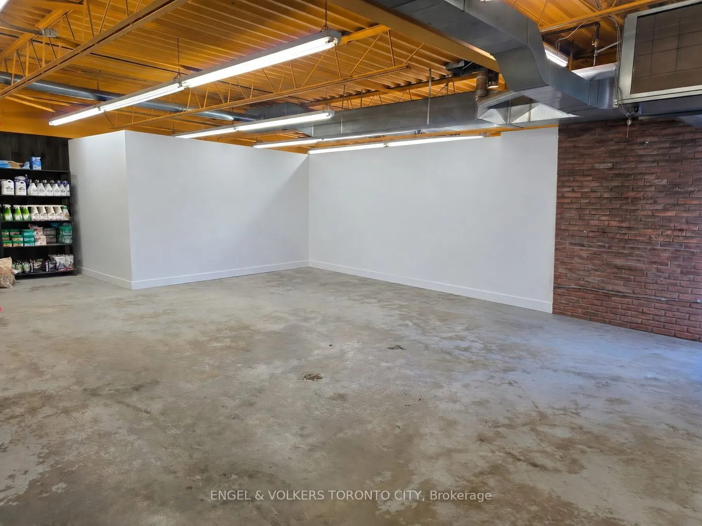1344 Wellington Street W #2