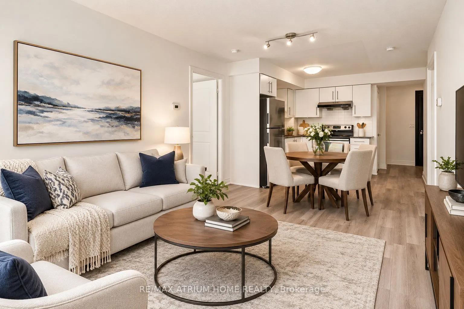 233 South Park Road #602