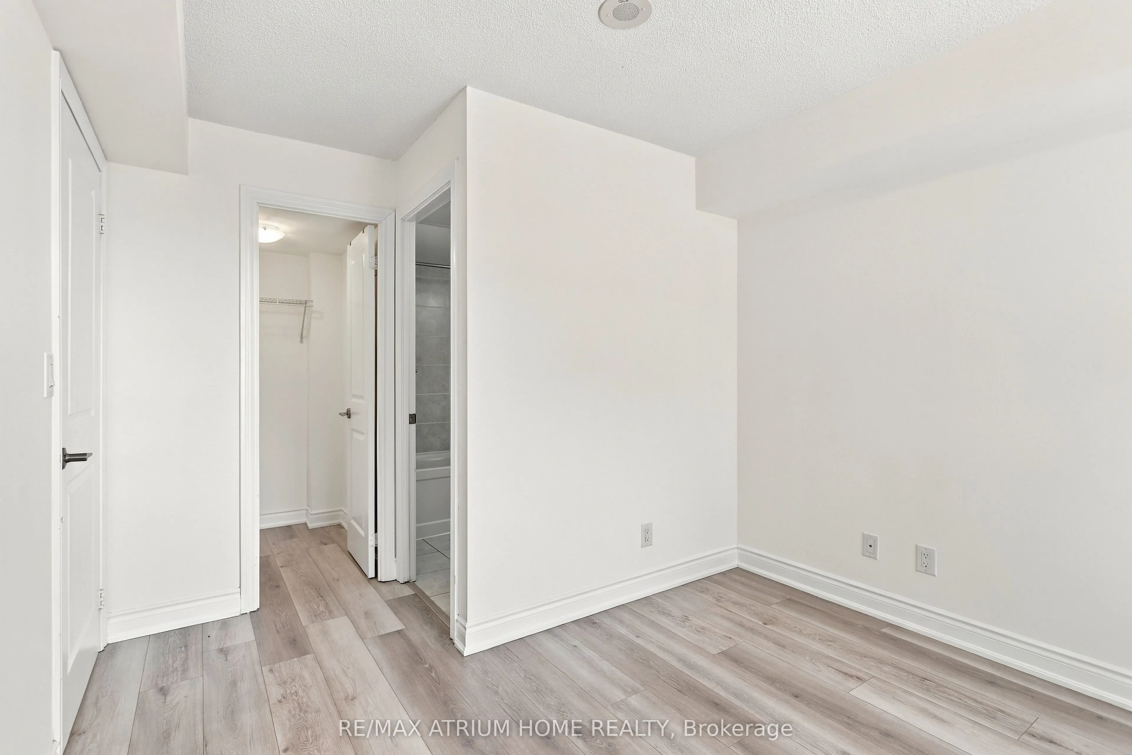 233 South Park Road #602