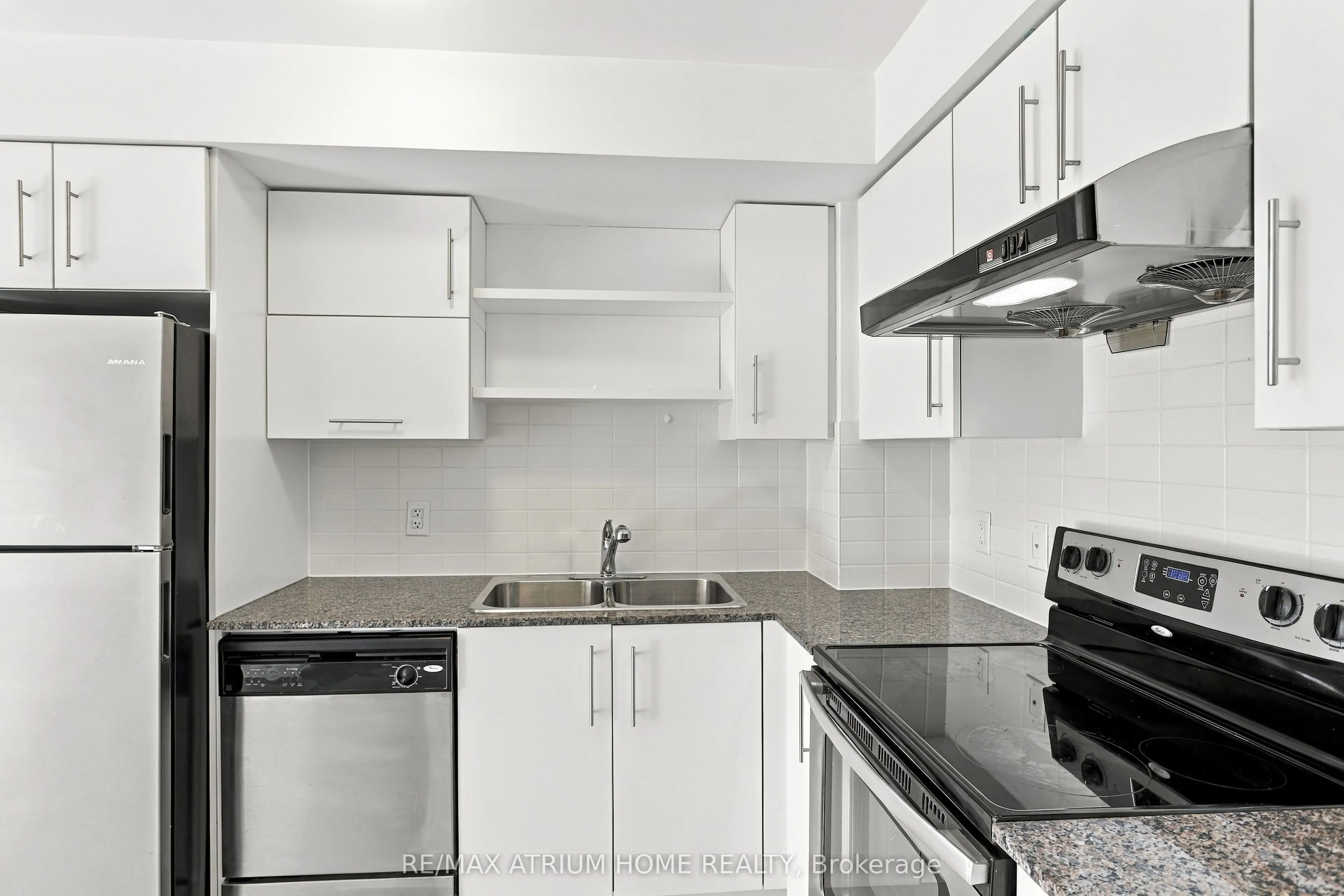 233 South Park Road #602