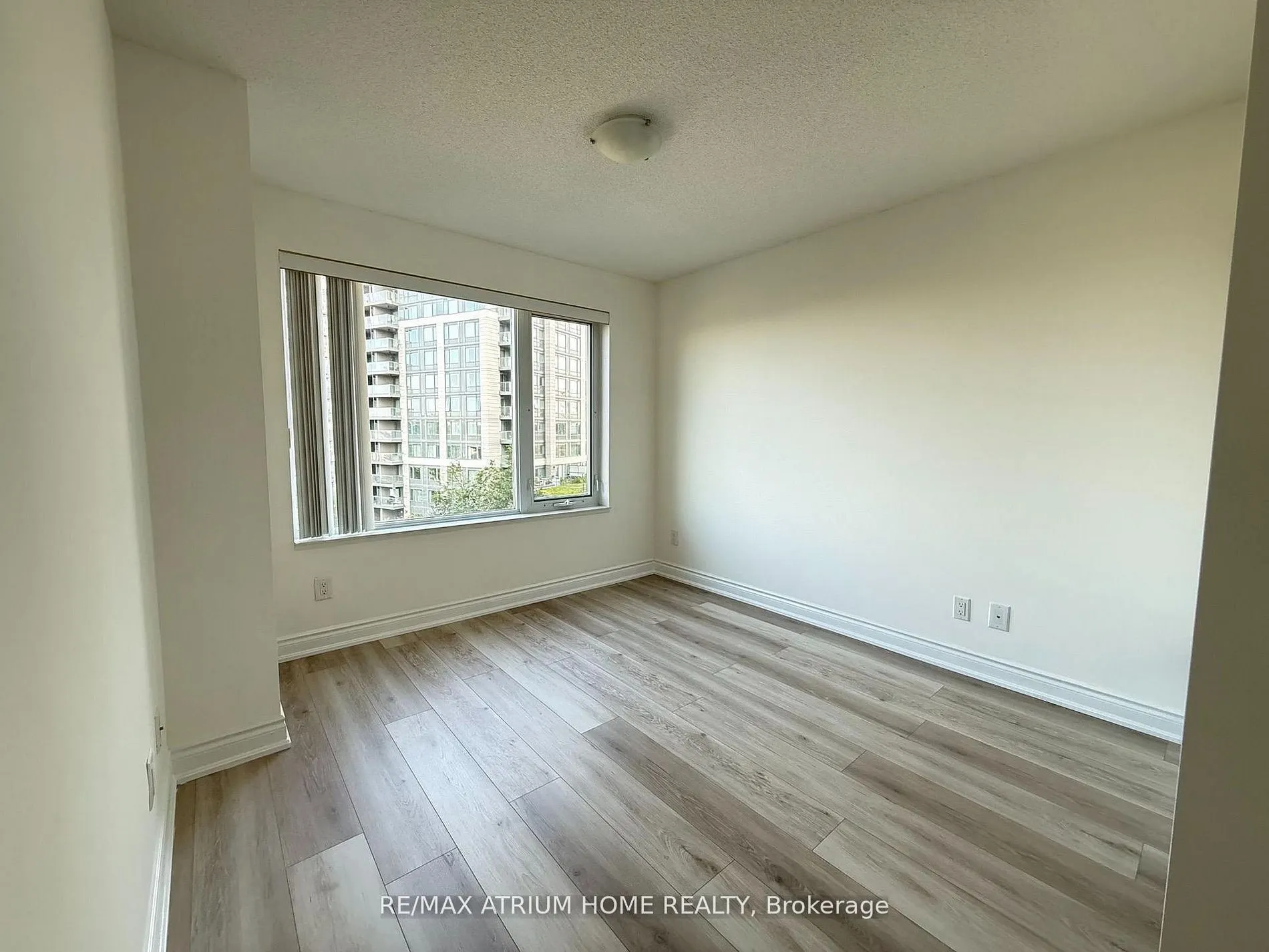 233 South Park Road #602