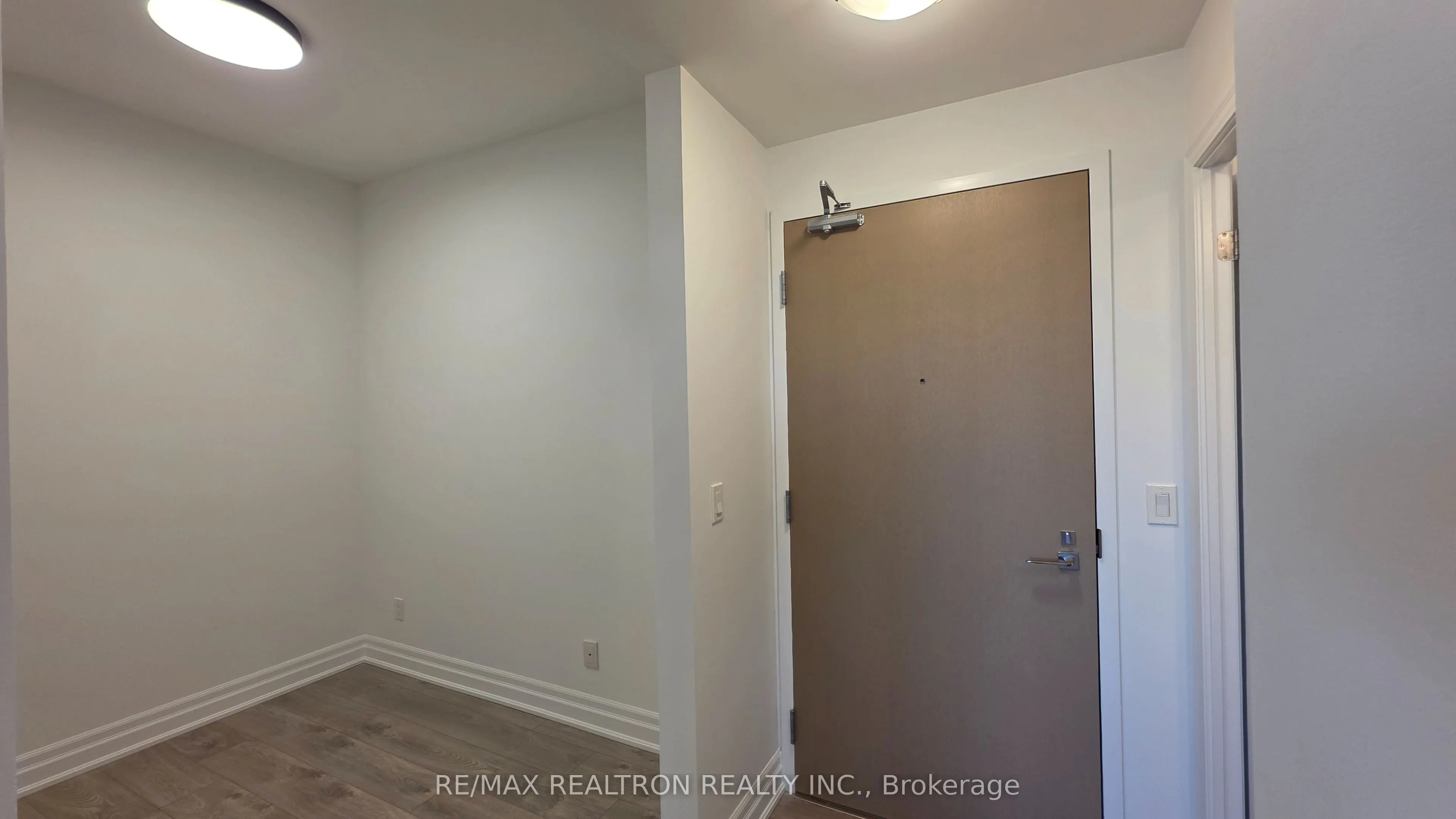 10 Rouge Valley Drive W #1312