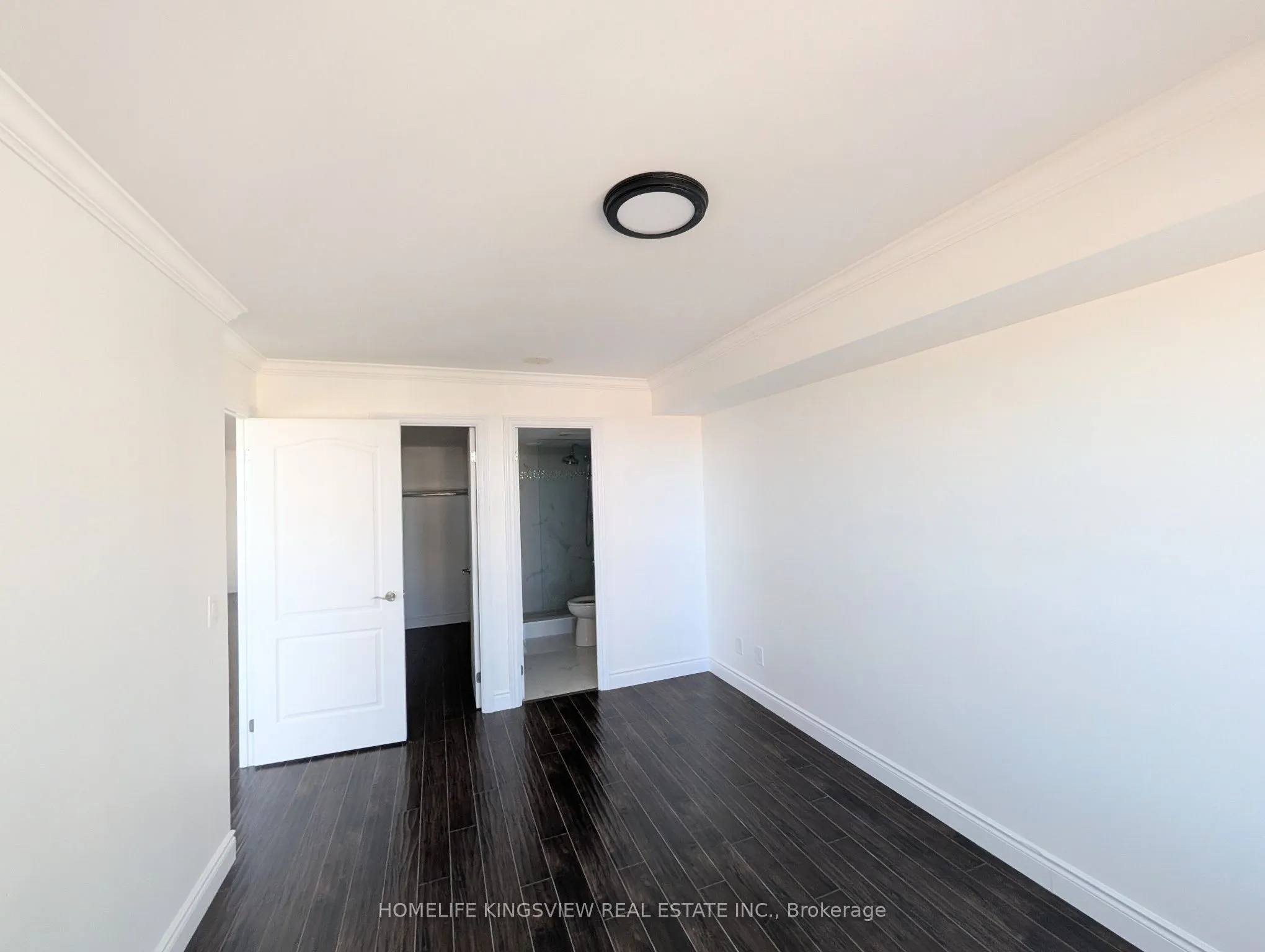 60 Disera Drive #1104