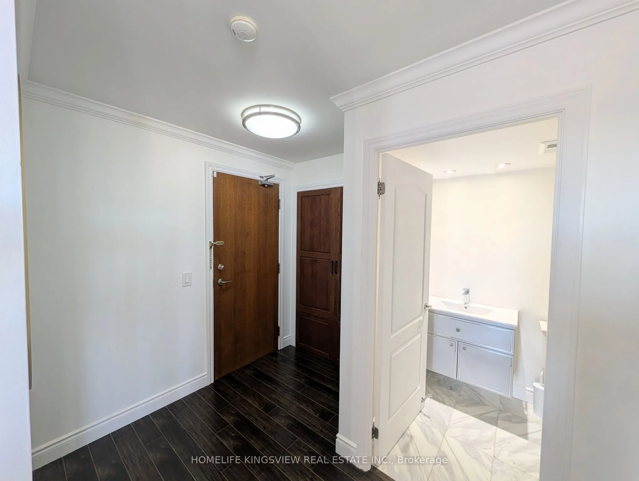 60 Disera Drive #1104