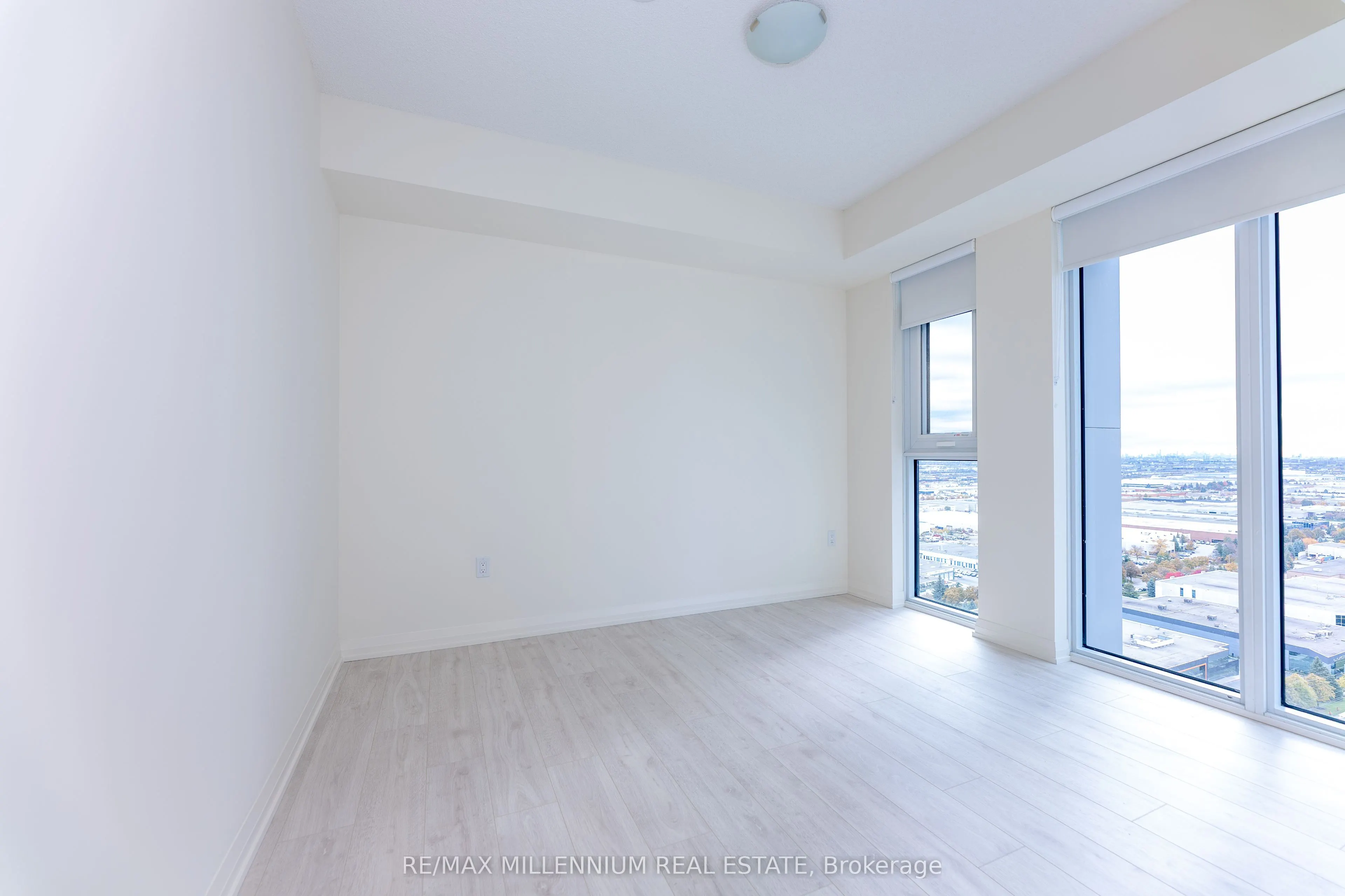 8960 Jane Street #2310