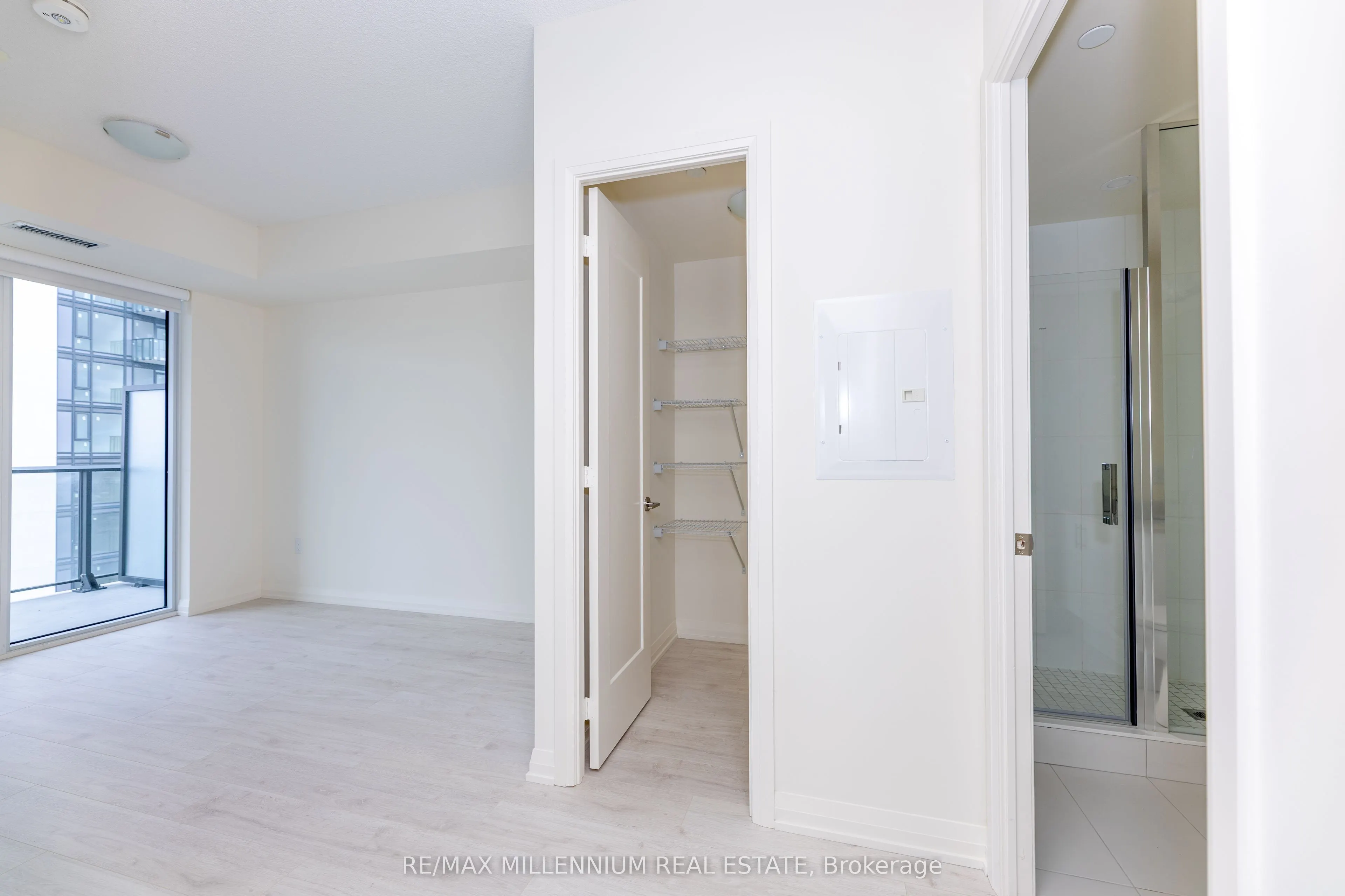 8960 Jane Street #2310