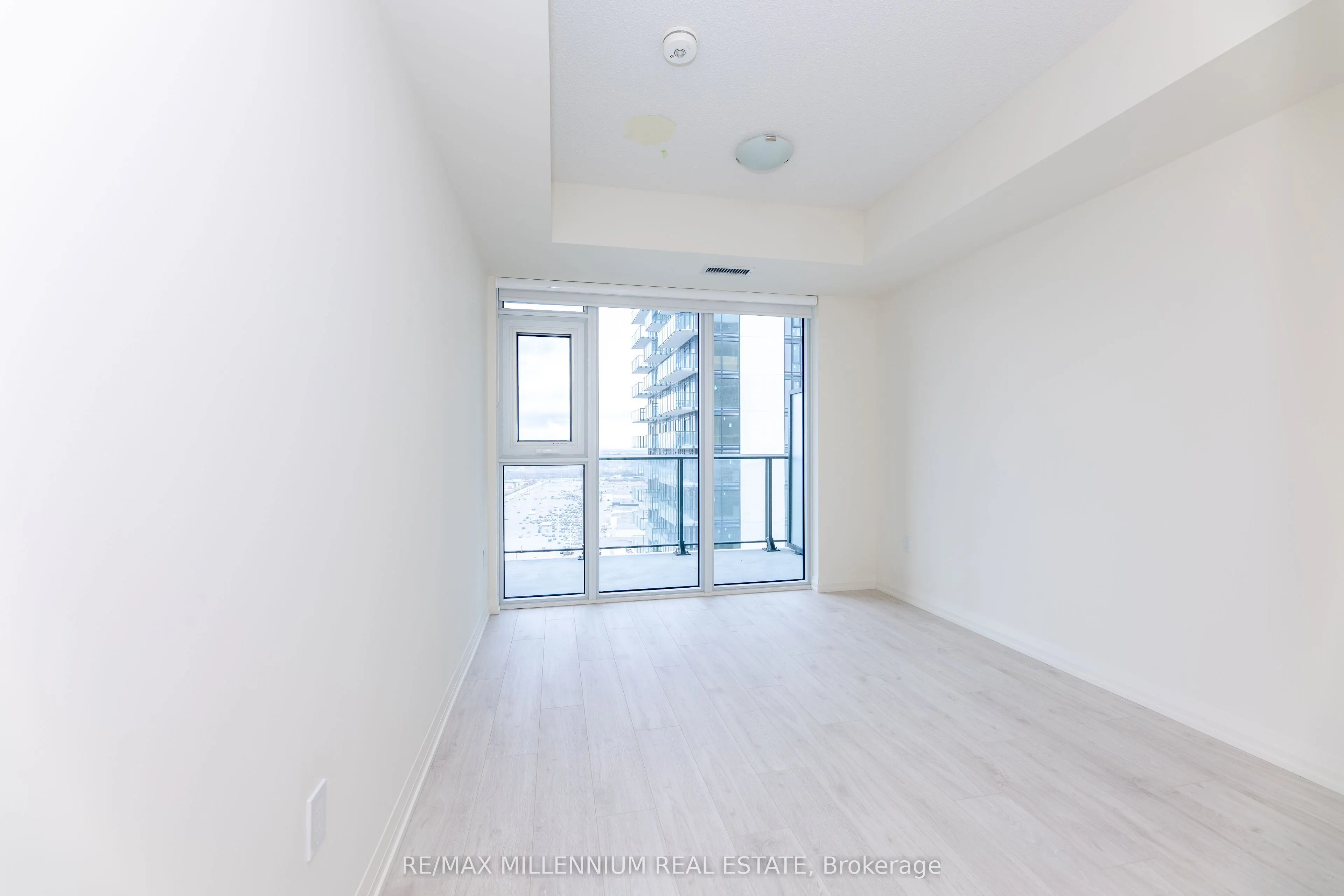 8960 Jane Street #2310