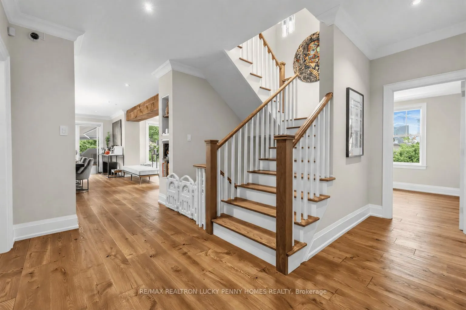 11 Victoria Avenue